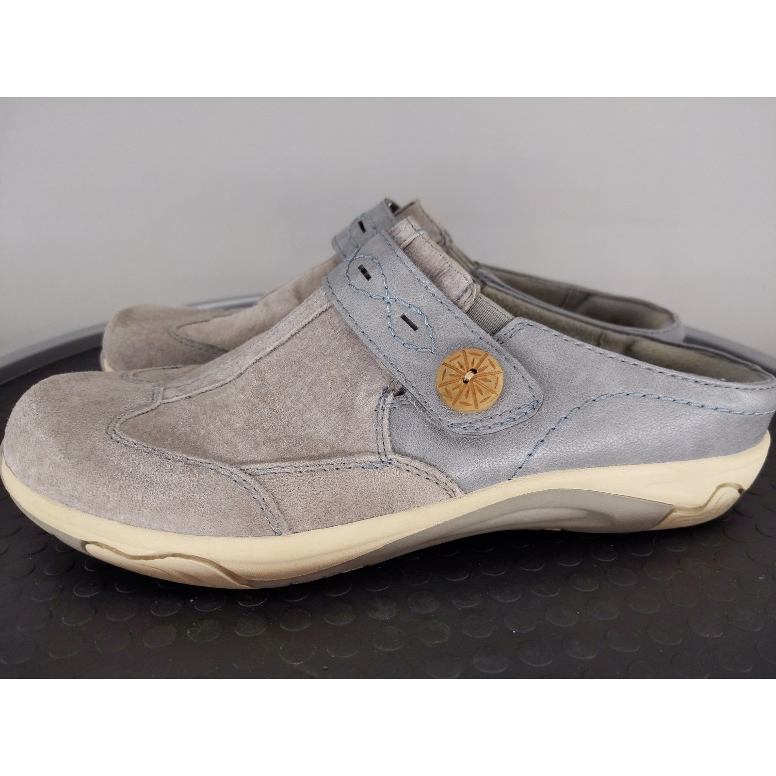 Earth Spirit Mules Women 9 Grey Blue Suede Leather Slip On Comfort Clogs