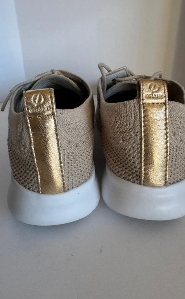 Cole Haan women’s tan lace up sneakers size 7