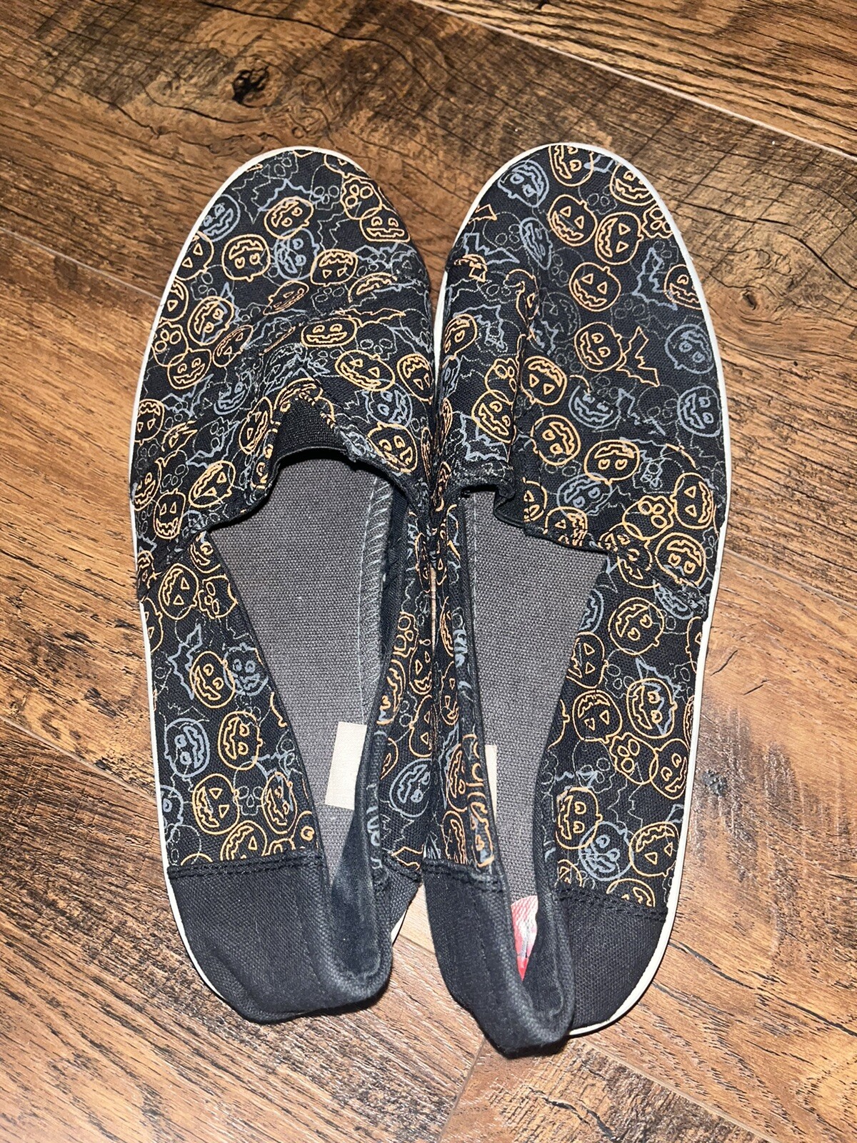 Womens Tommy Bahama Halloween Pumpkin Jackolatern Skull Bag Slip On Comfort Shoe