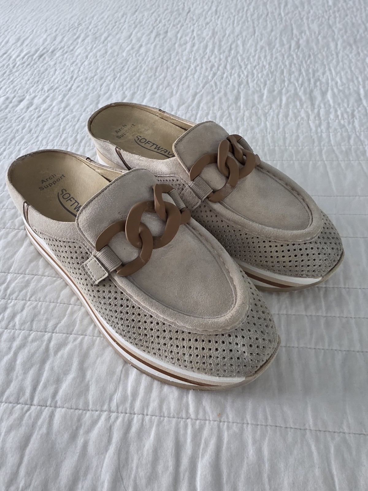Softwaves Carlisa Leather Platform Mules Beige Suede Women’s 39 US 8.5