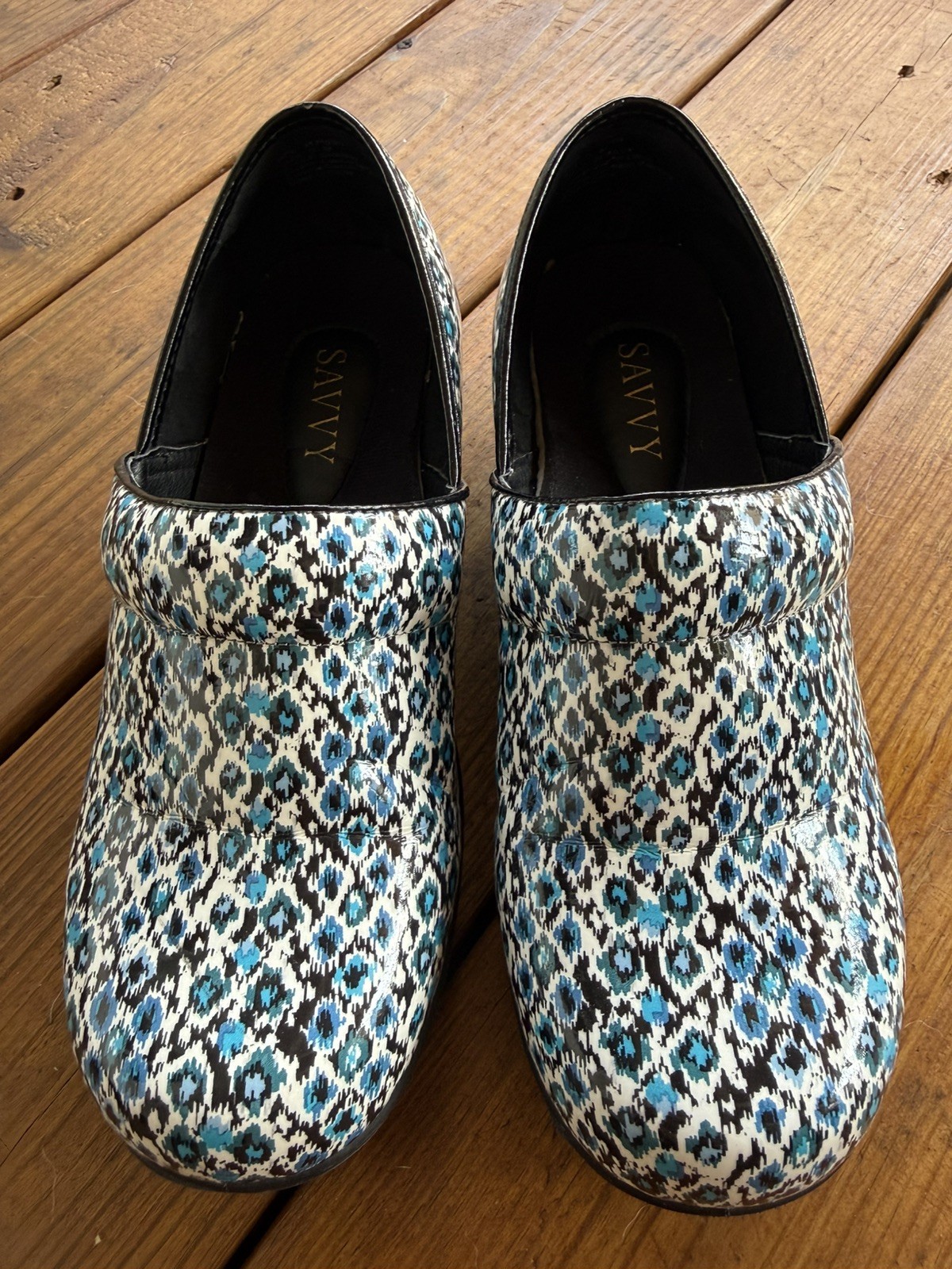 Nursing Clogs Shoes Women’s Size 9 by Savvy Slip Resistant Blue Black White Fun!