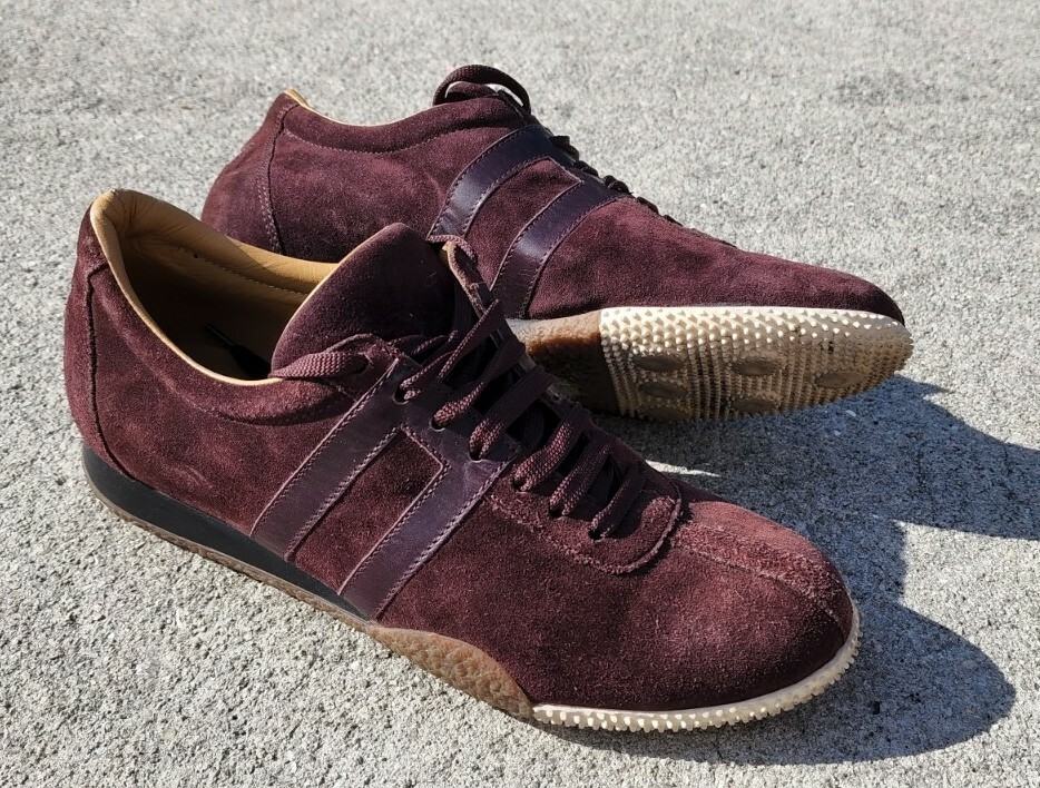 Bally Free Low Top Sneakers 37.5 / 7.5 Brown Red Leather Lace Up Shoes