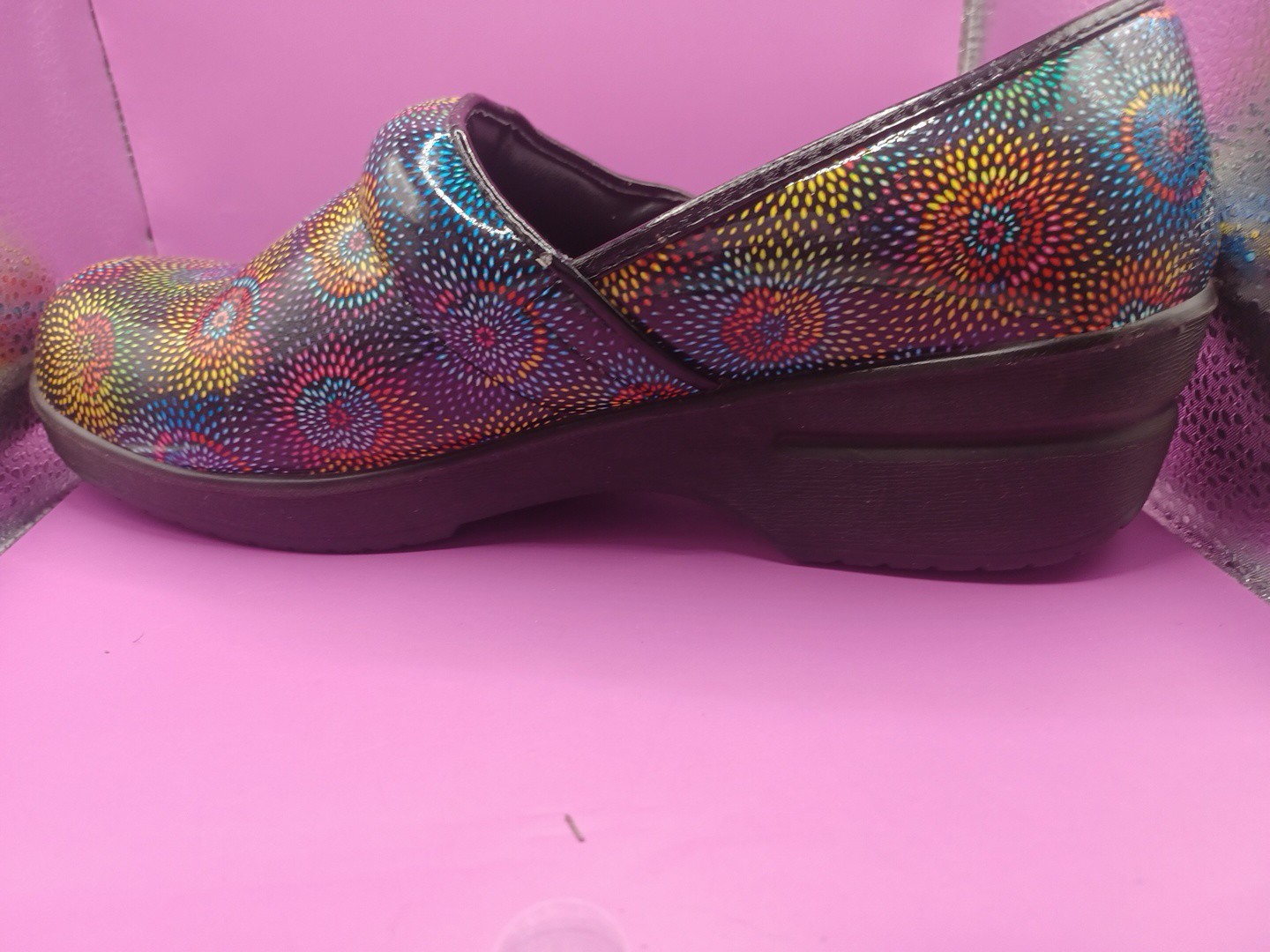 SAVVY BRANDY WOMEN’S NURSING SLIP RESISTANT CLOGS SHOES Sz 8 Fireworks