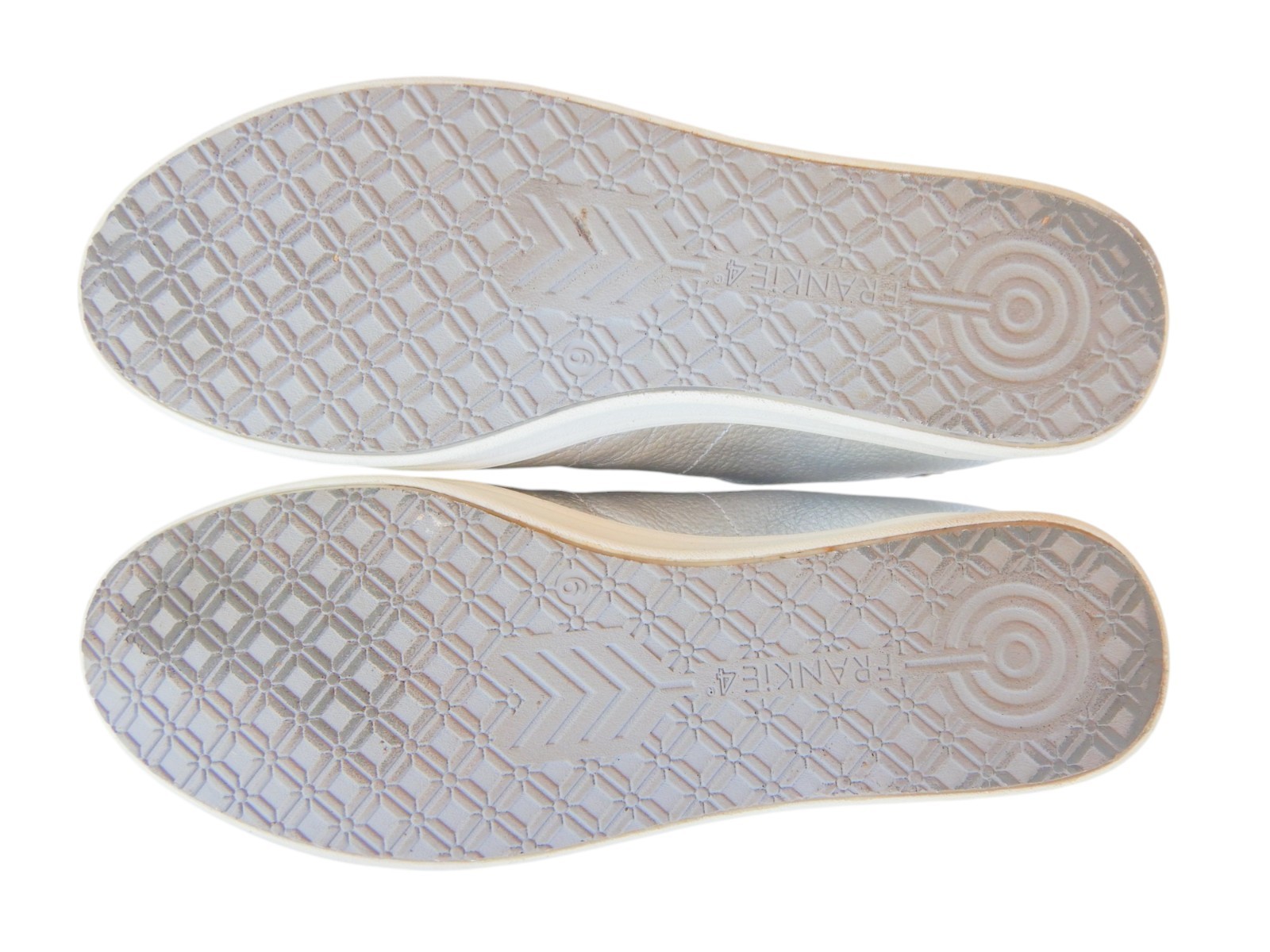 Frankie4 ‘Jackie IV’ Australia Women’s Designer Silver Leather Shoes – US 9