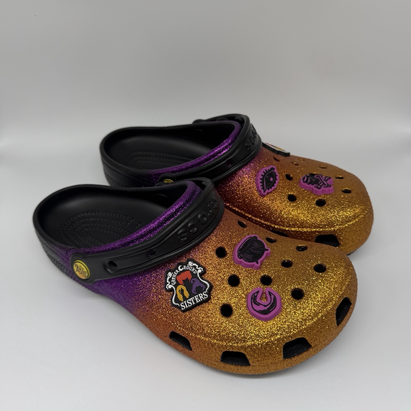 Disney Hocus Pocus Crocs Halloween Glitter Sanderson Sisters Jibbitz Sz W9 NWOT