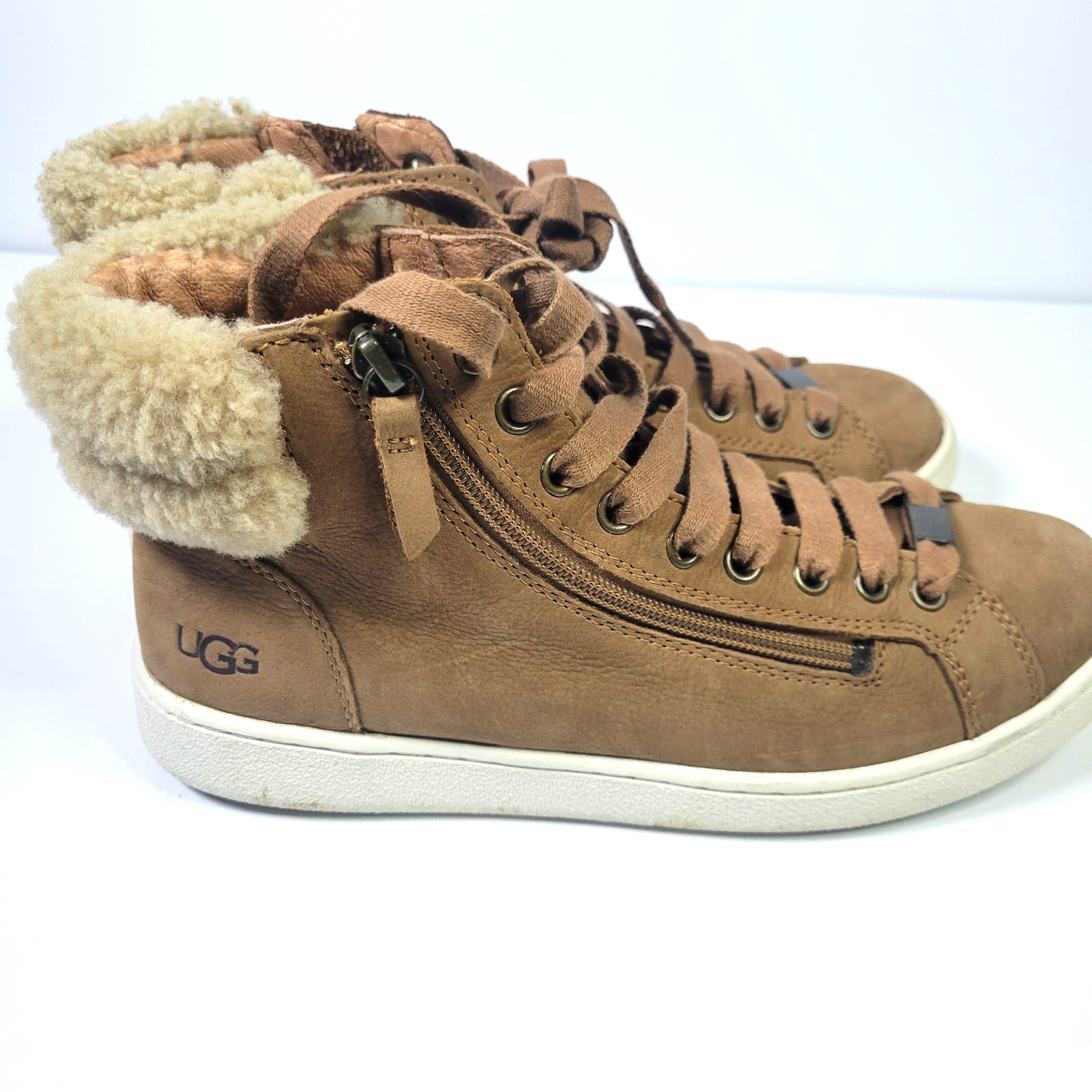 UGG Women’s Olive Chestnut Leather High Top Lace/Zip Up Shoes Size US 8.5 Preown