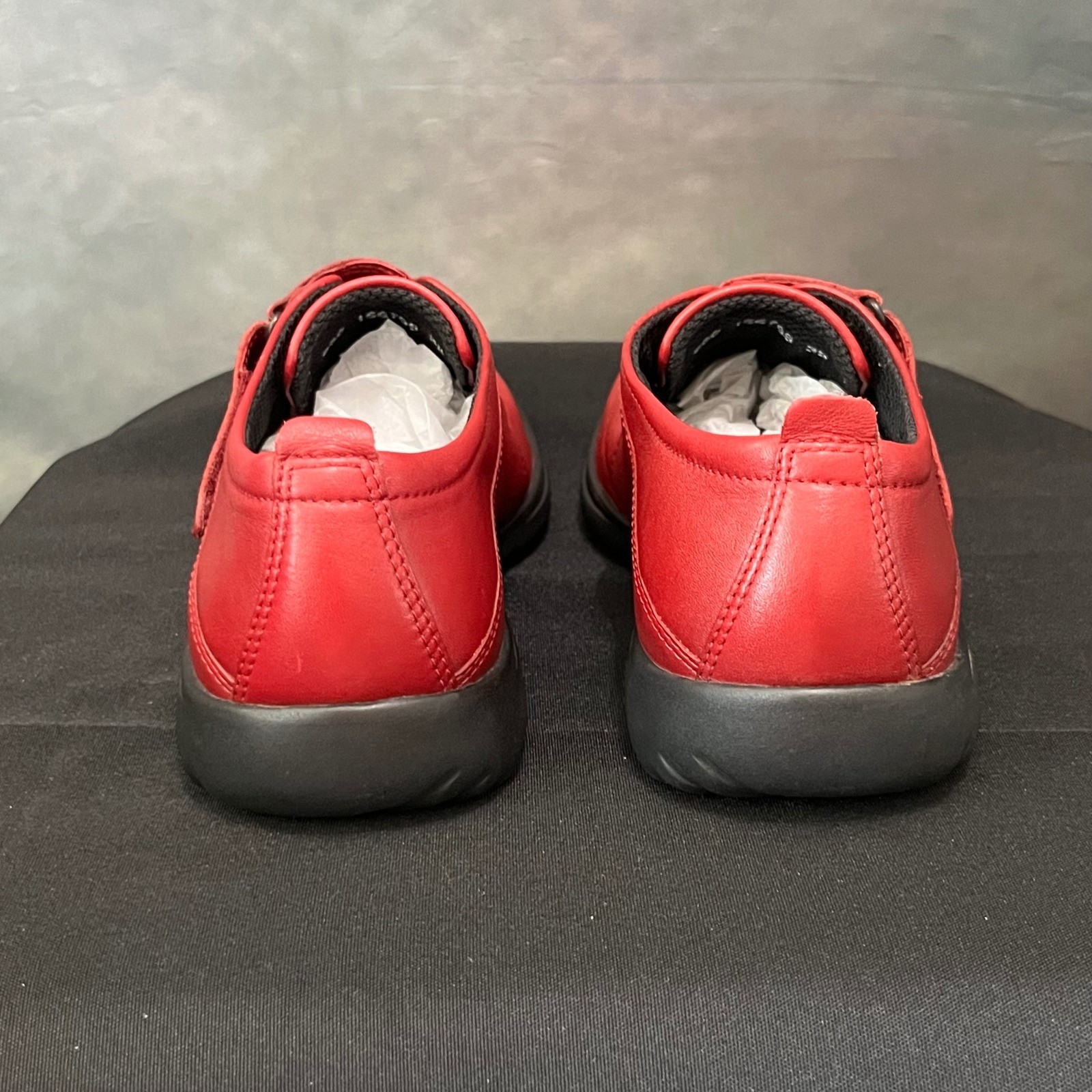 ECCO Soft 1 Red Leather Hook and Loop Low Top Sneakers 156793 Womens 39