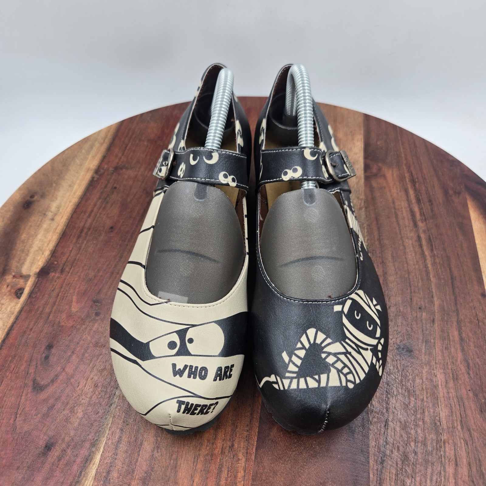 Goby Mary Jane Shoes Womens 39 / 8.5 Black Beige Vegan Halloween Skeleton Loafer