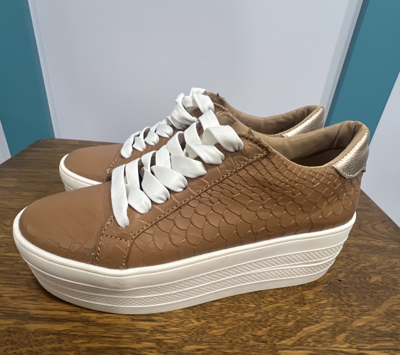 PMK Argentina Women Leather Platform Sneakers Brown Textured Sz 8 MSRP $175 Lug