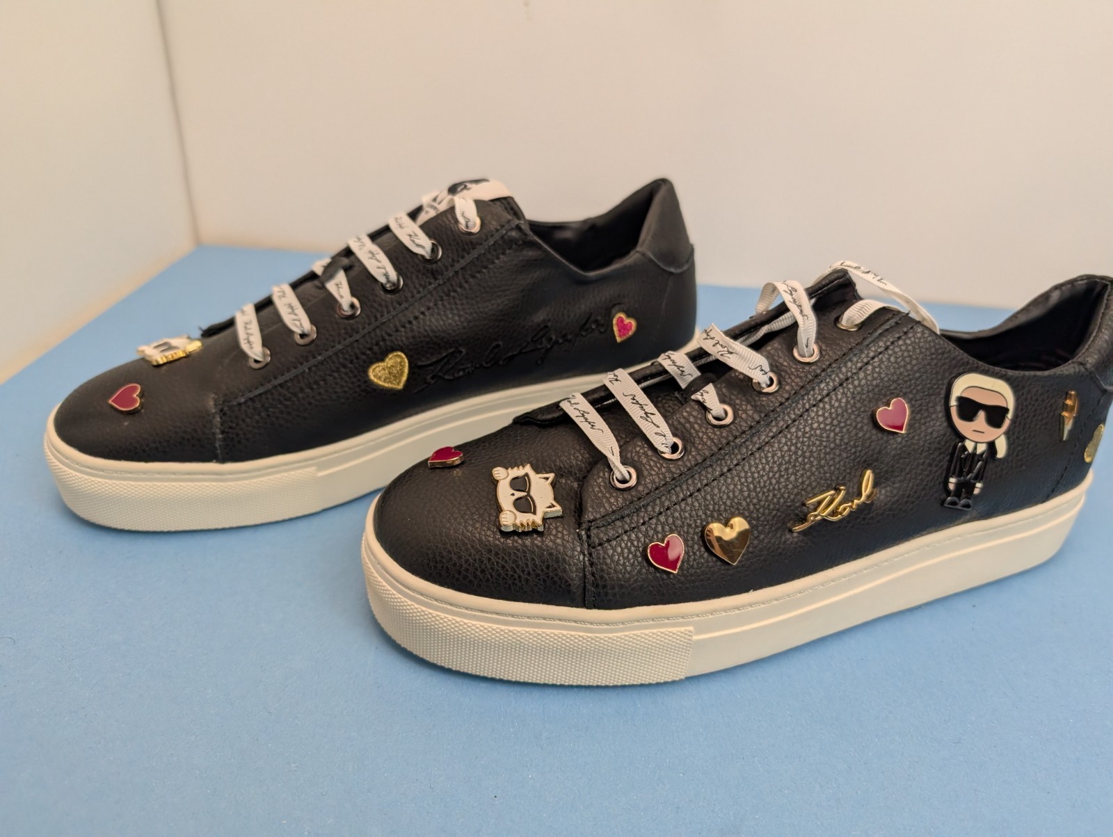 Karl Lagerfeld Paris Black Cate Pins Sneakers Shoes Women’s Size 11