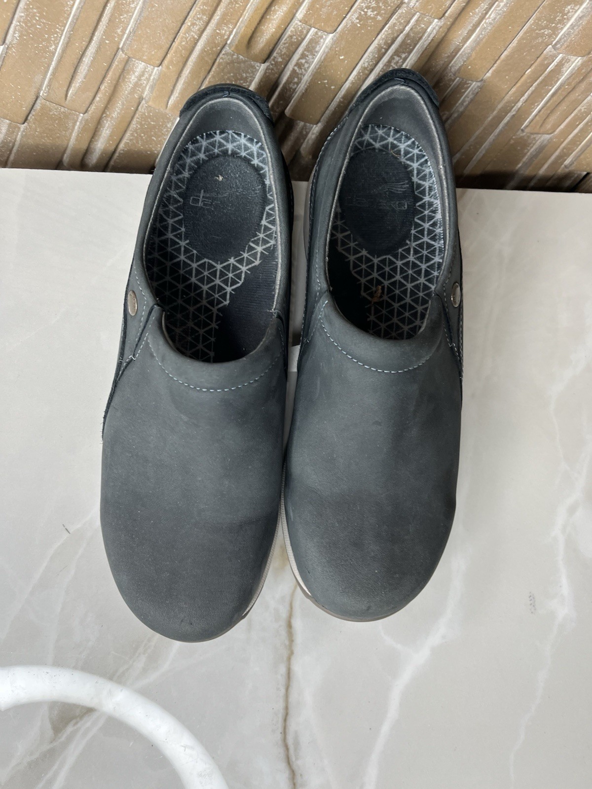 Dansko Patti Navy Nubuck Leather Sz 39 Slip On Shoes Vibram Sneakers Wm Us 8.5 9