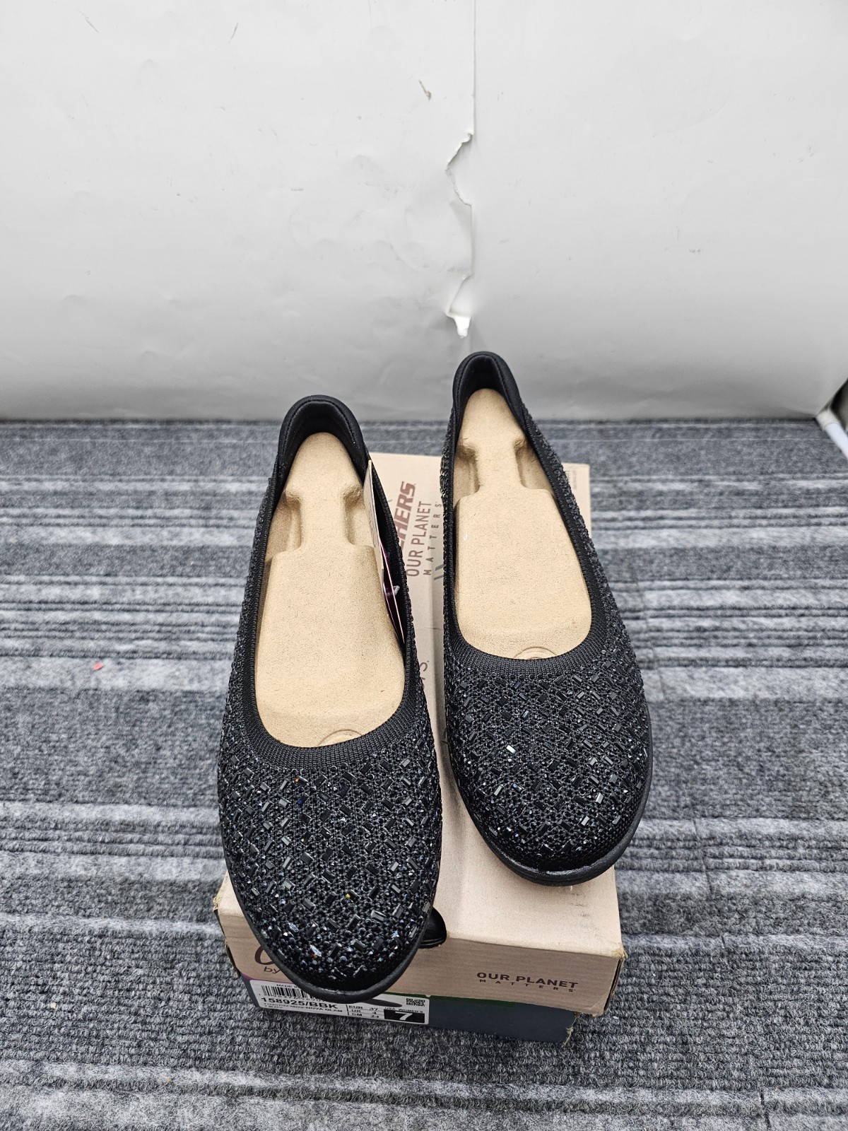 SKECHERS Cleo Flex Wedge Nova Glam Women’s Black 158925 Size 7 EUR 37