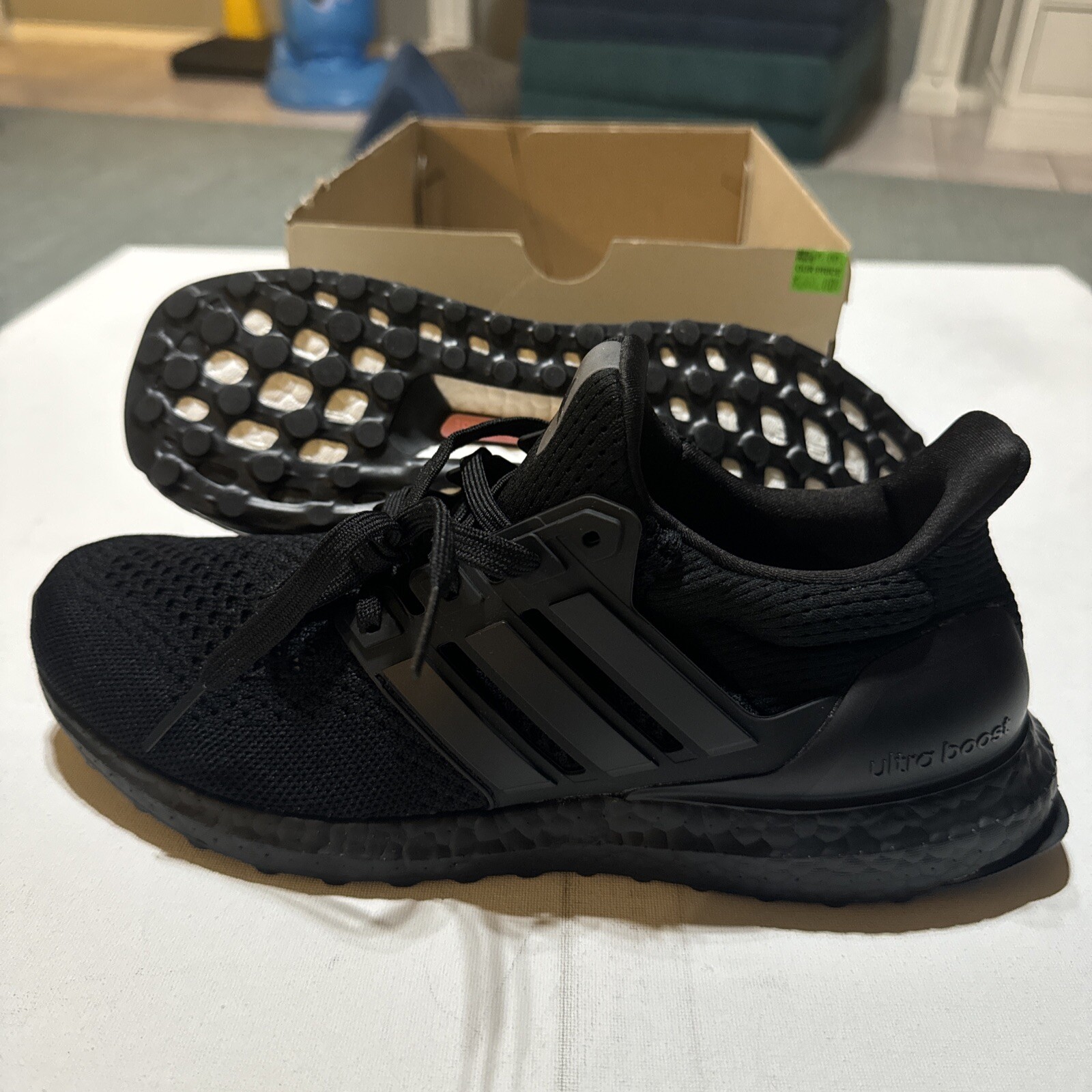 Adidas Ultraboost 1.0 Black Carbon Running Shoes HQ4204 Womens Size 10