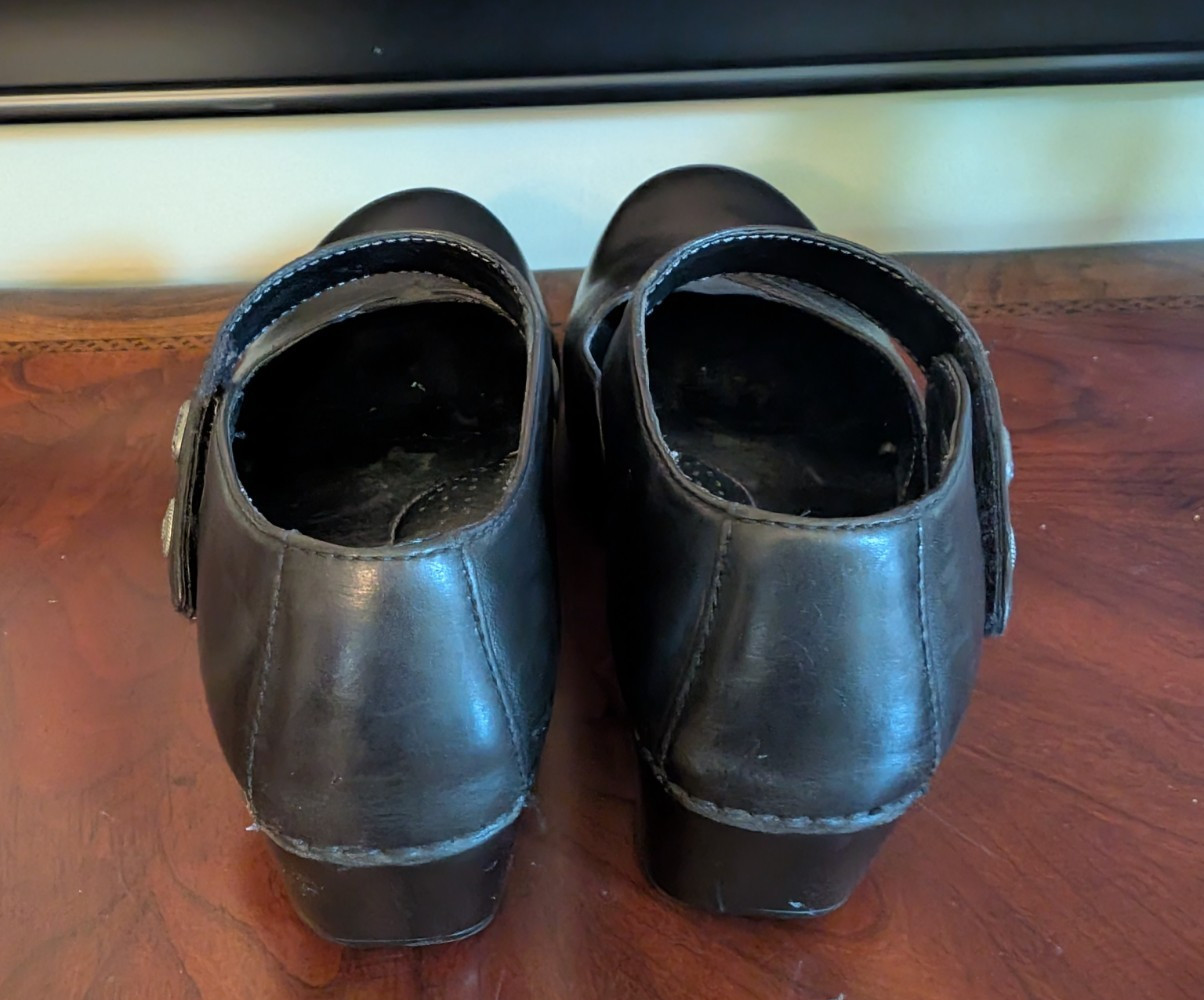 Dansko Tandy Mary Jane Black Leather Women’s Shoes Strappy Comfort Clog Sz 37