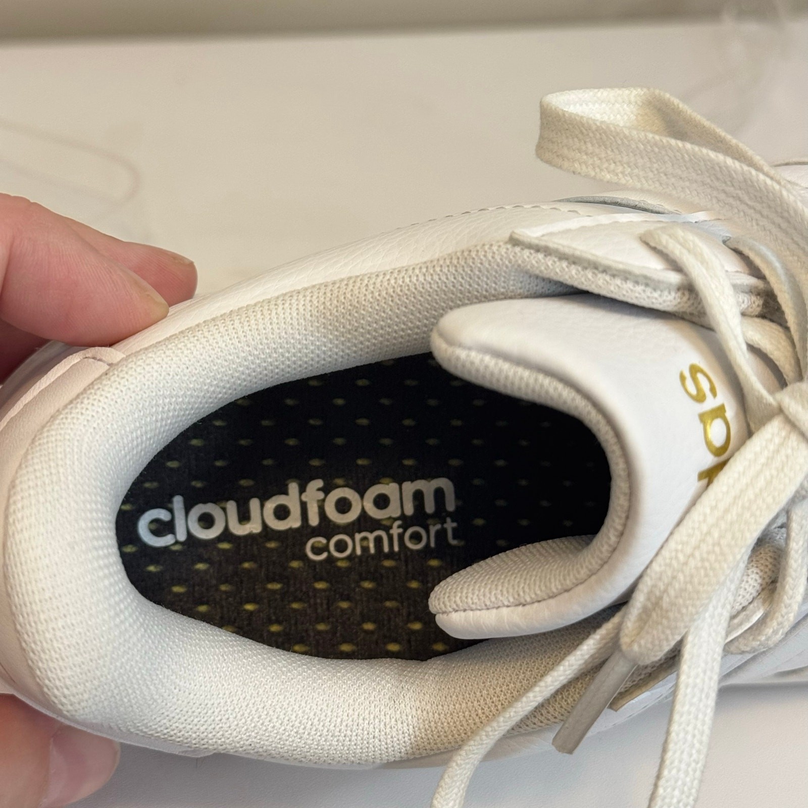 Adidas Grand Court 2.0 Cloudfoam Sneakers Women 7 White Sport Athleisure Comfort