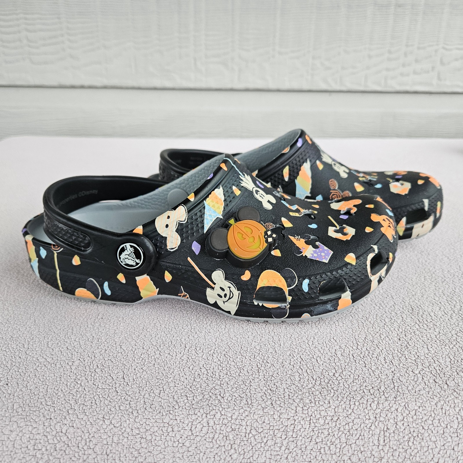 Crocs Classic Clog Disney Halloween Mickey Mouse Light-Up Slip-On Men 4 Women 6