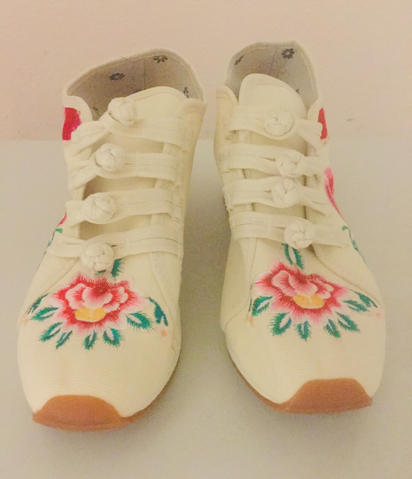 NIB Kapok Ivory Canvas Wedge Espadrille Chinese Embroidered Flowers Sz 38 (7)