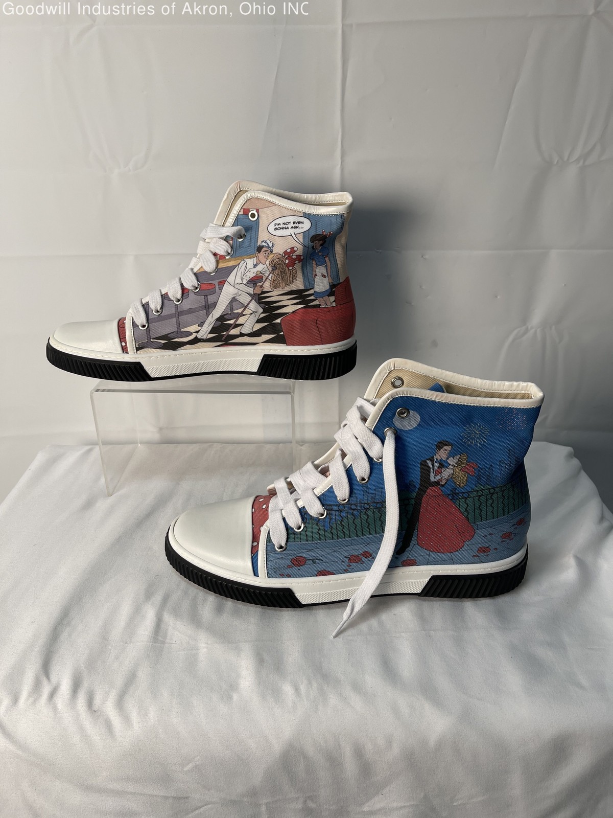 Gently Loved Women’s RN High-Top Graphic Sneakers – Size 41 (See measurements)