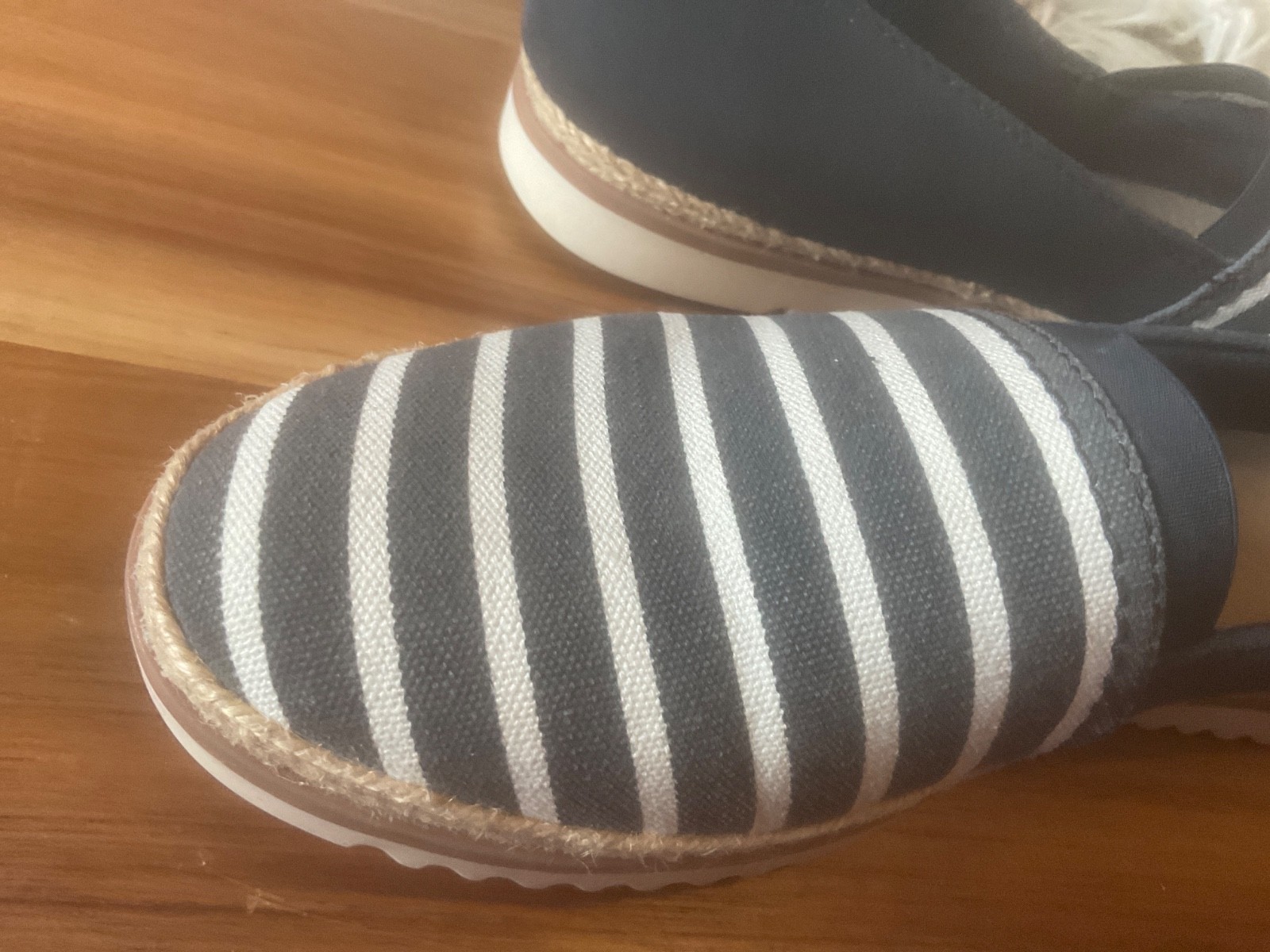 Clarks Collection Leather or Suede Slip-Ons Serena Paige Navy Stripe 8M