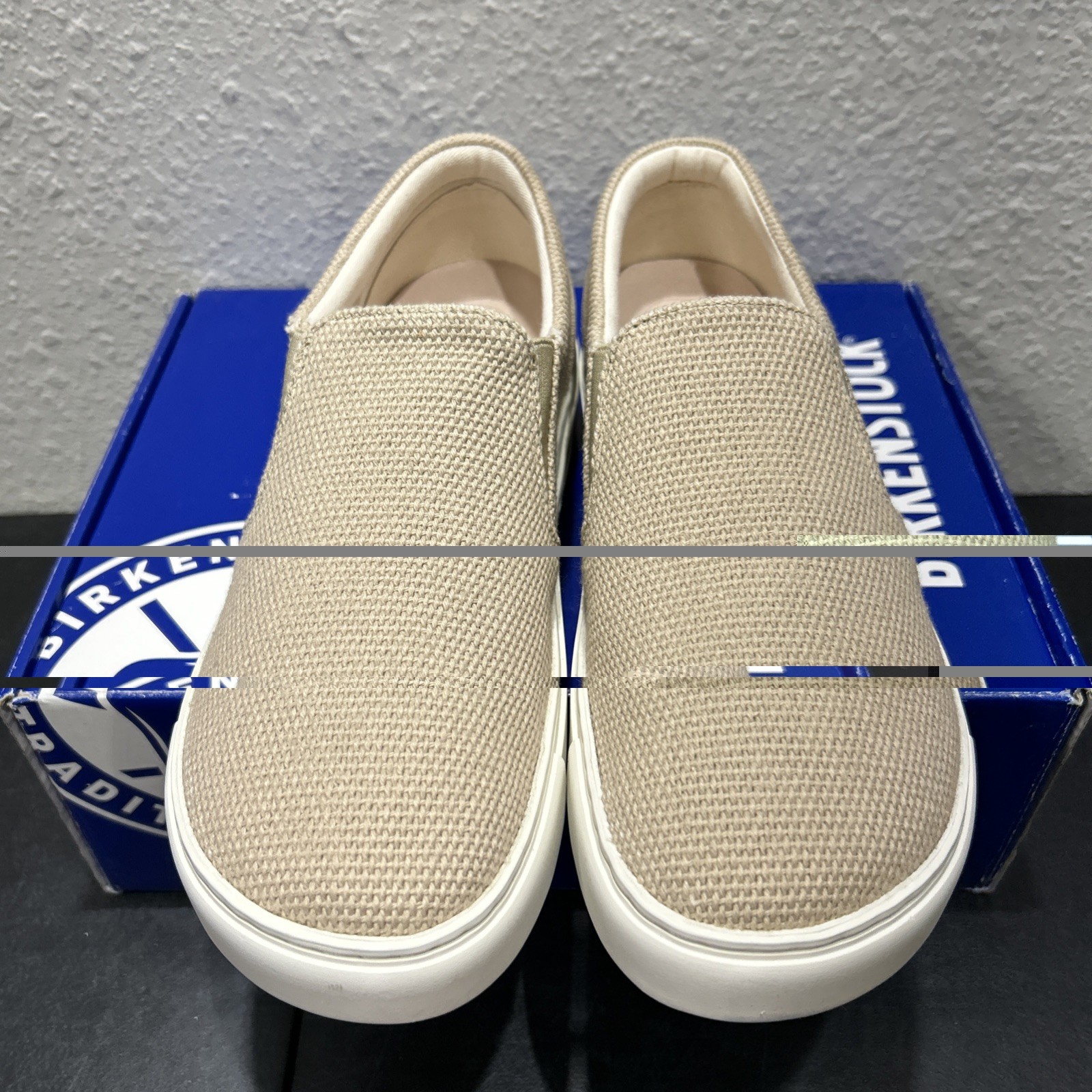 BIRKENSTOCK Oswego Casual Slip-On Shoe Unisex Size US M7/W9 Narrow Fit