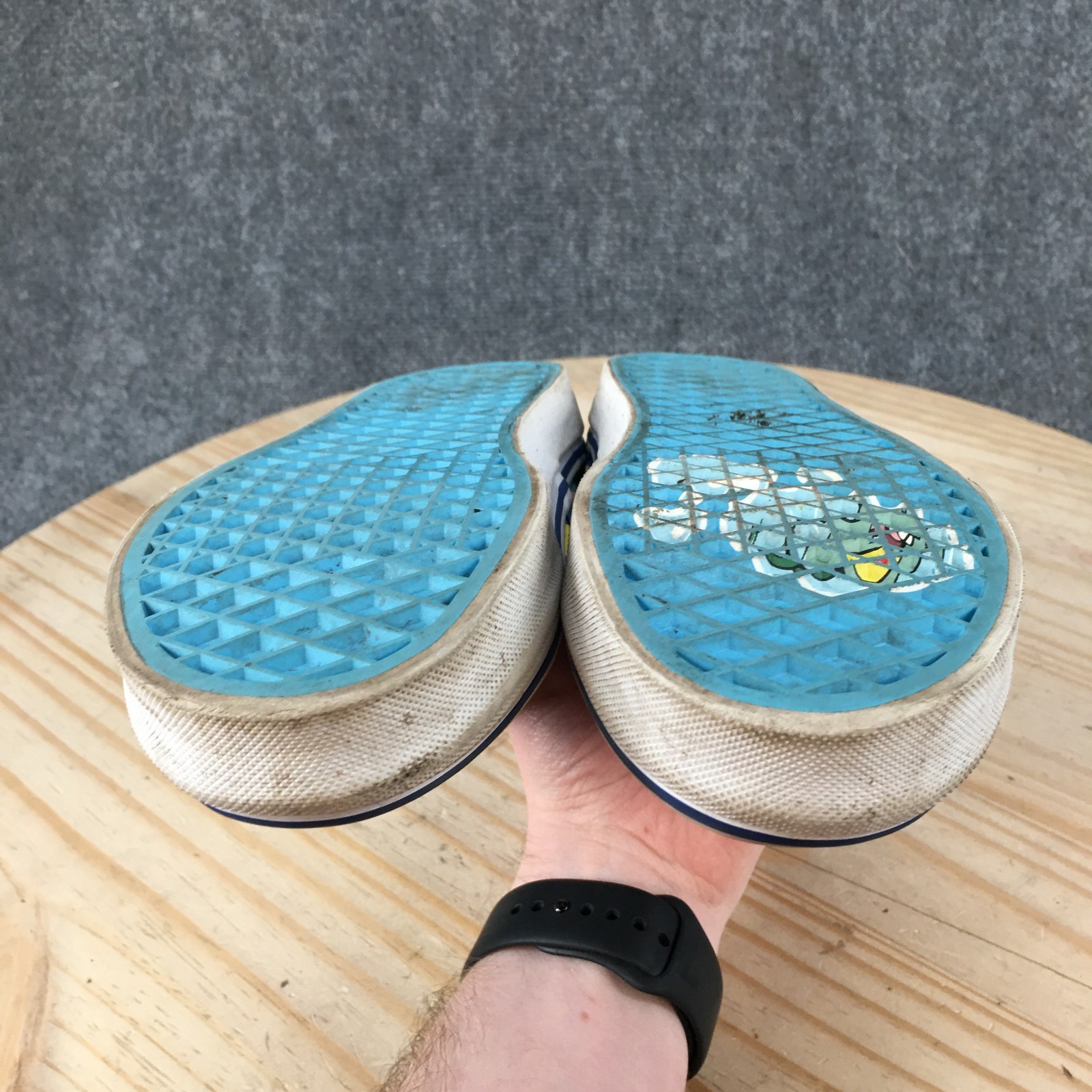 Vans Shoes Mens 5.5 Womens 7 SpongeBob SquarePants Slip On Sneakers Blue Multi