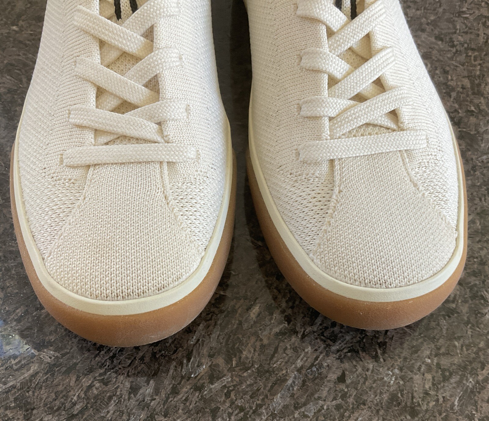 Rothy’s “The Lace Up” Womens Knit Sneaker Size 8 Color: Blonde