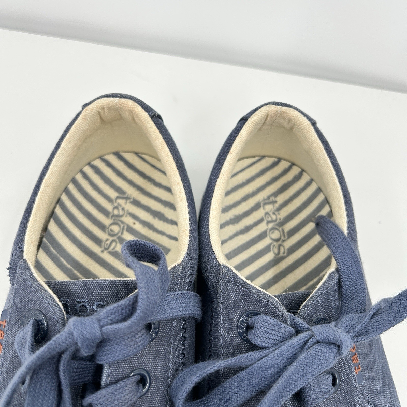 Taos Womens Star Canvas Sneakers Size 10.5 Blue Wash Low Top Preppy Casual