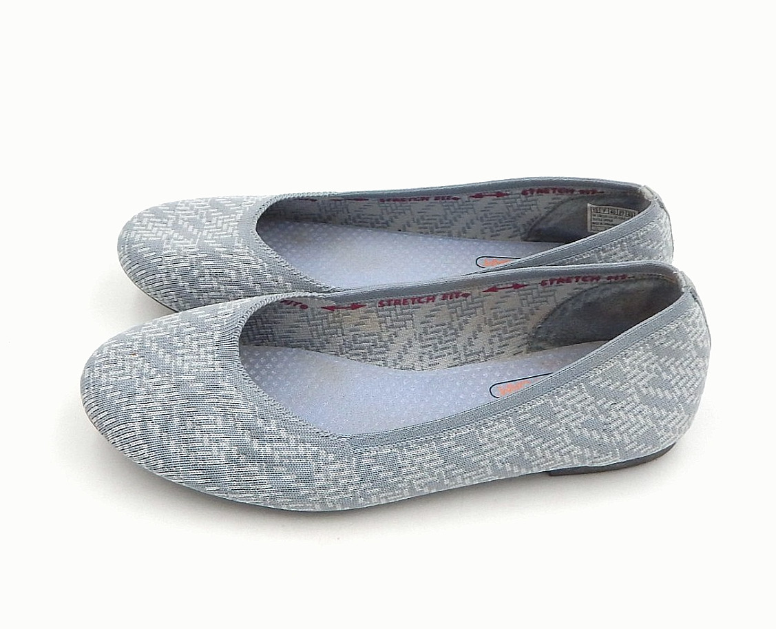 SKECHERS Air Cooled Memory Foam LT Gray Flat Slip On Shoes Mesh Women 10 Stretch