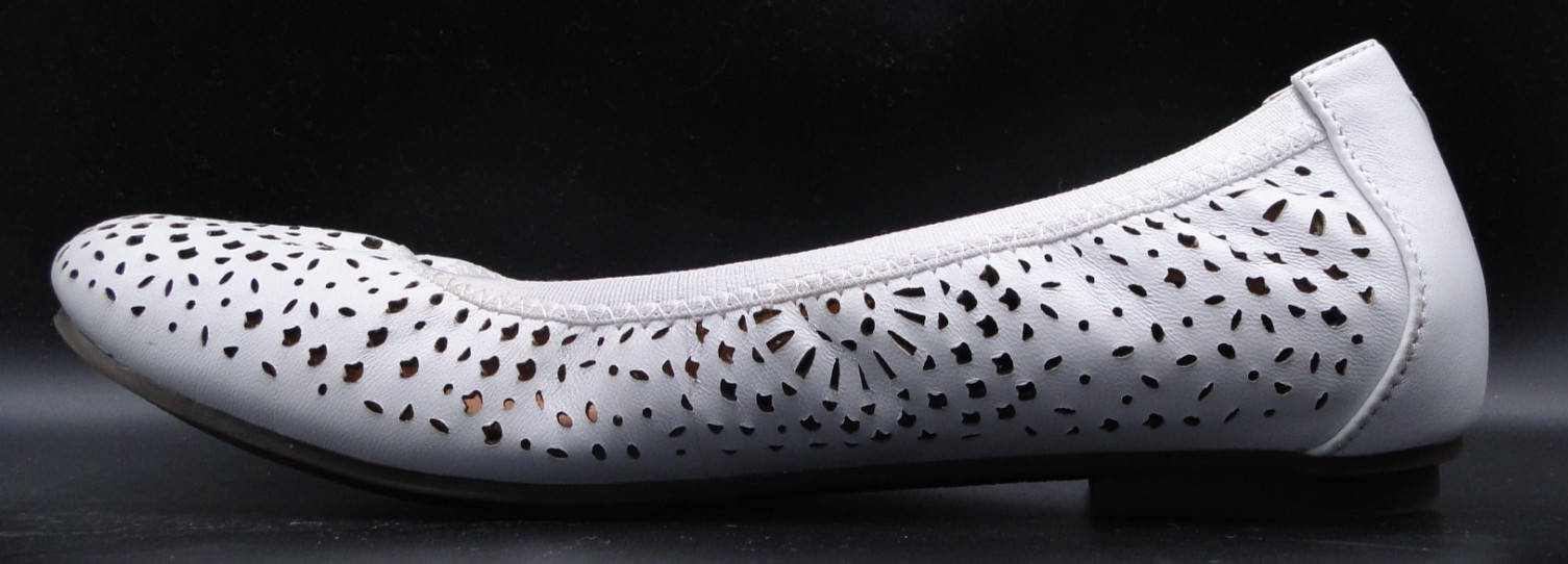 Vionic Shoes Women’s 6 Robyn Perf NPA Leather Ballet Flat Slip On White