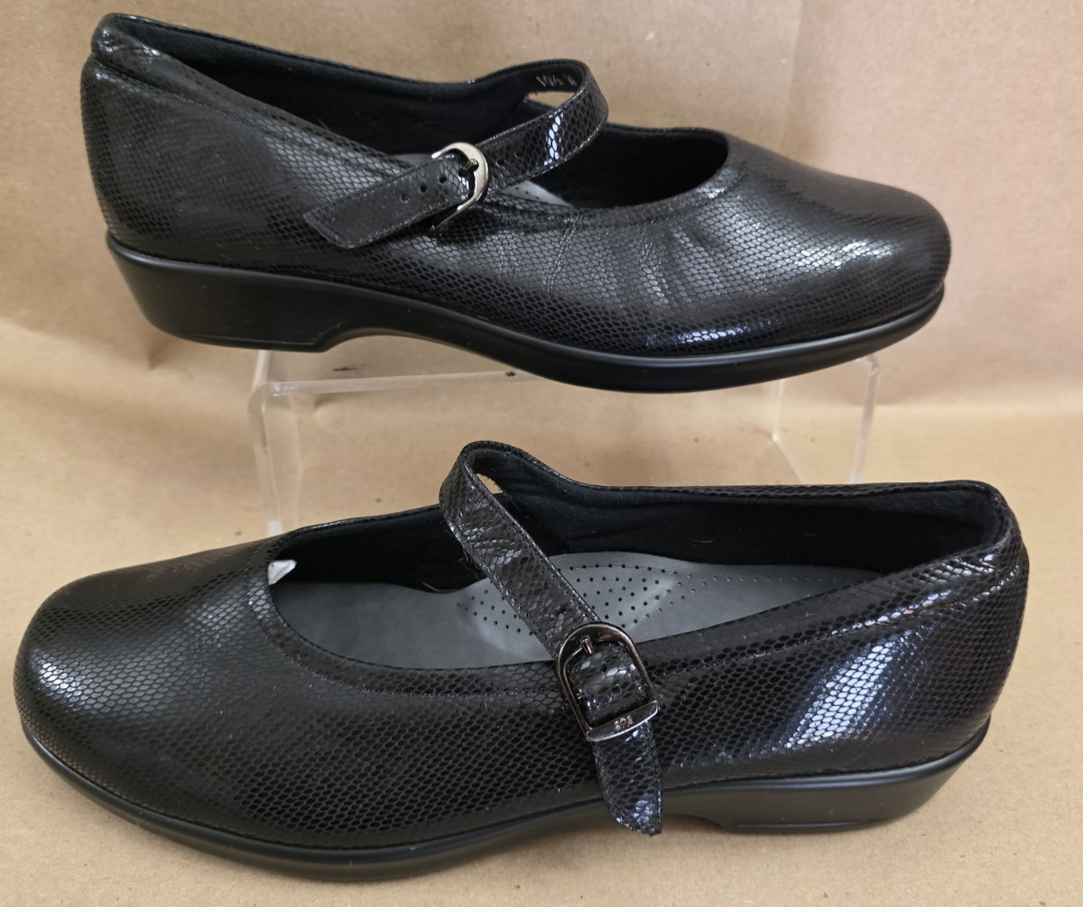 SAS (Sz 10.5 W) Maria Mary Jane Shoes Women’s Black Snake Print Leather Comfort