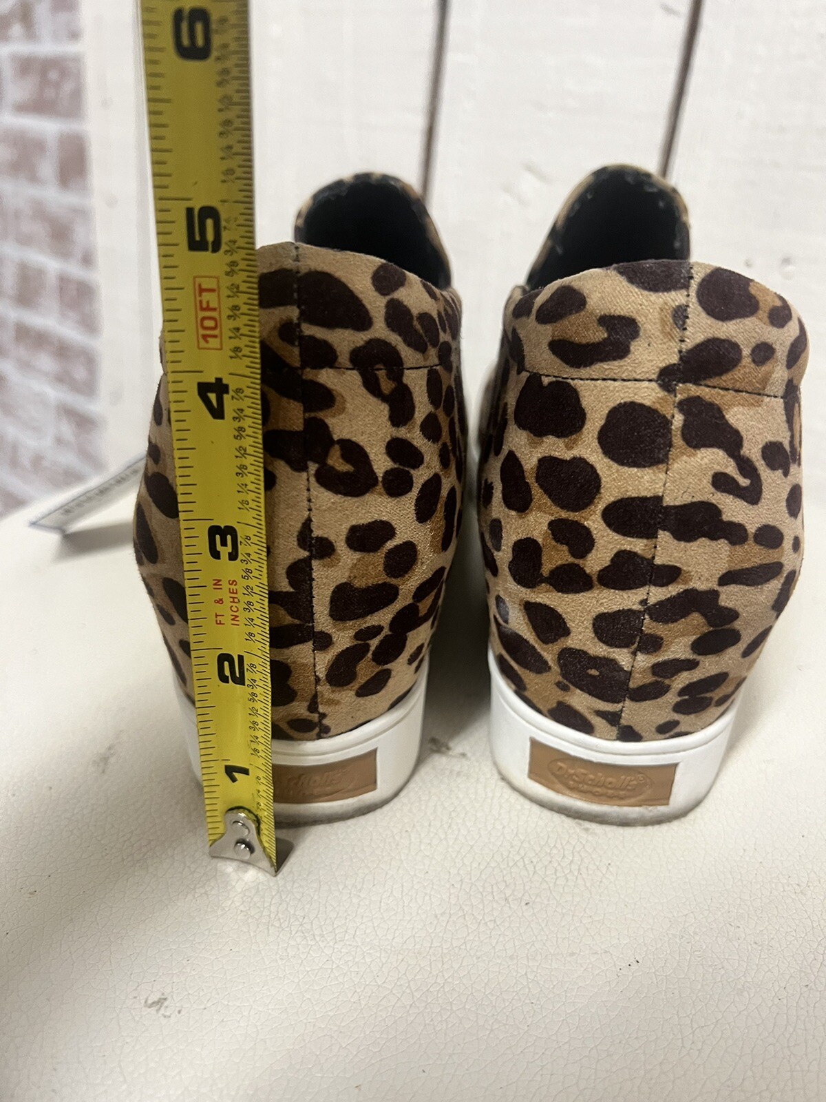 Dr. Scholls Slip on Wedge Shoes Spotted Cheetah Print Womens 8.5 Bin S26