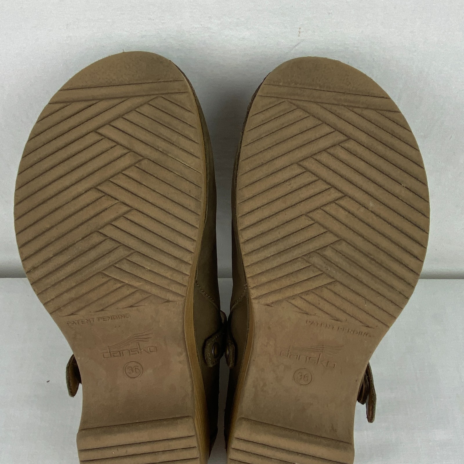 Dansko Berry Mule Swivel Sling Brown 5.5 – 6 US 36 EU Leather 9421871600 5S6