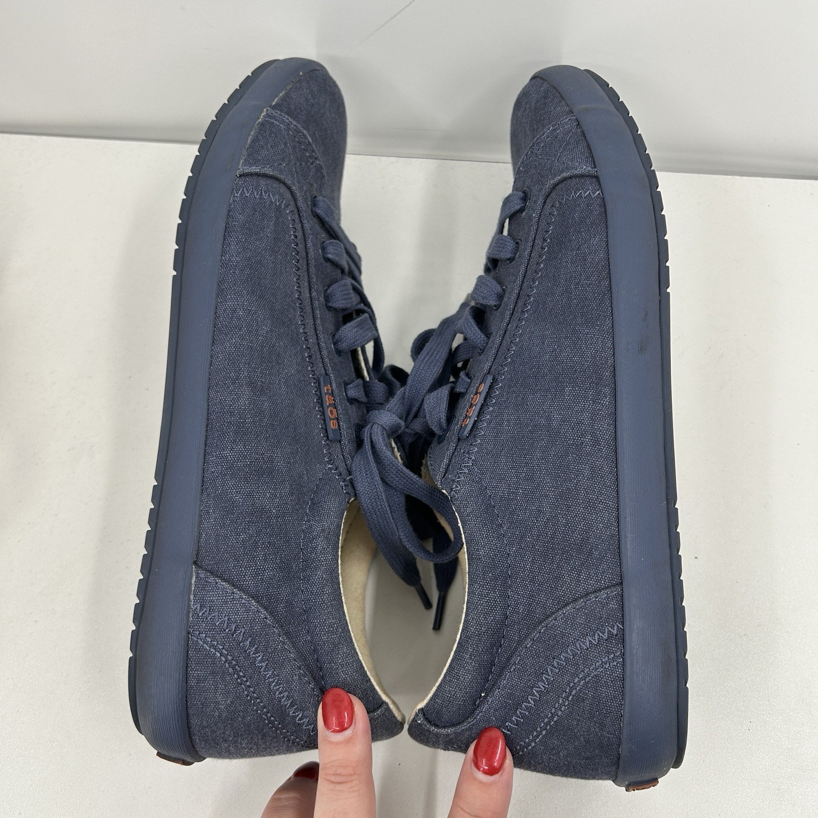 Taos Womens Star Canvas Sneakers Size 10.5 Blue Wash Low Top Preppy Casual