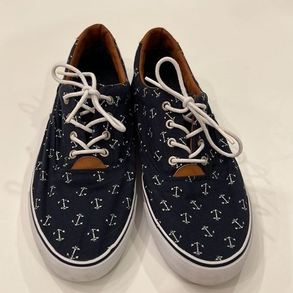 G.H. BASS & Co. Women’s “Navigate” Sneakers navy blue with white anchors Size 9