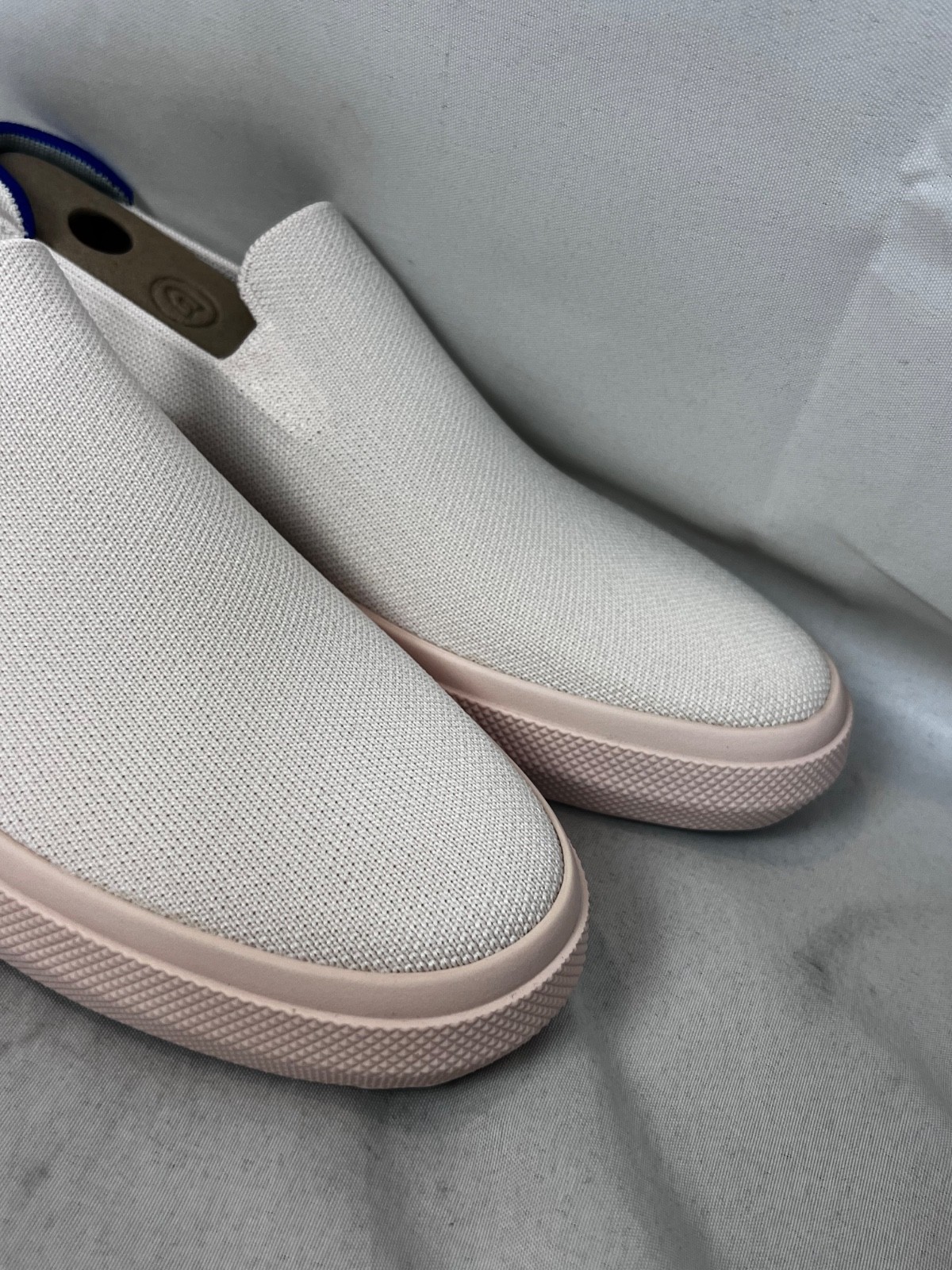 ROTHYS slip on sneakers cream the city Rothy’s size 9.5 womens NEW Mens 8