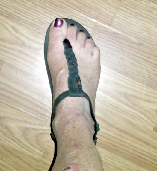 Women’s Rainbow Brand Thong Sandal Shoes – Black – Size 8M – No Box