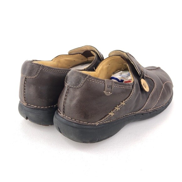 Clarks Un.Loop Slip-On Loafer Shoes Womens Size 7.5 Brown Leather Casual Comfort
