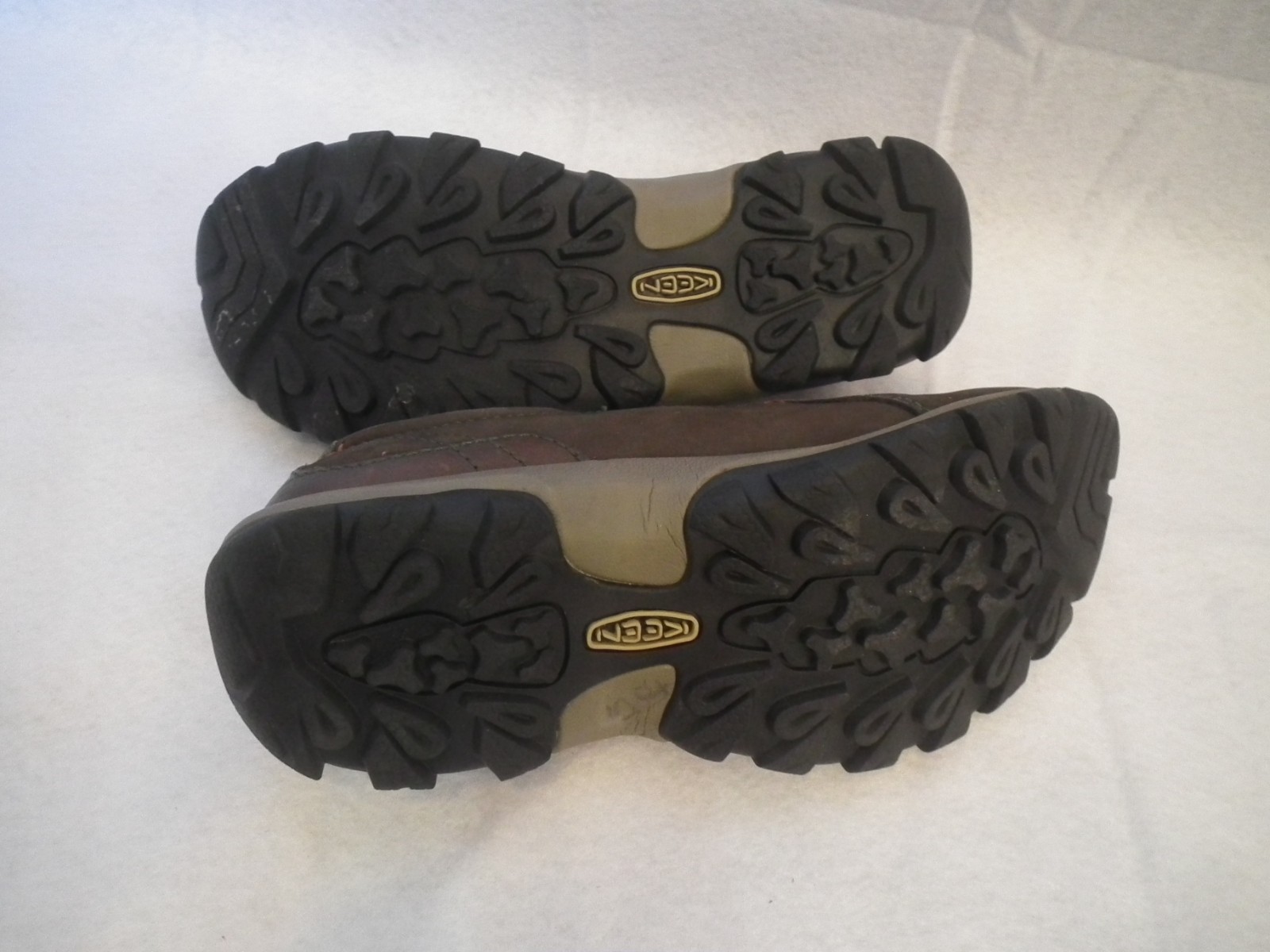 Keen Shoes Womens Size 7.5 Brown Leather Slip On Comfort Brand NEW no tags
