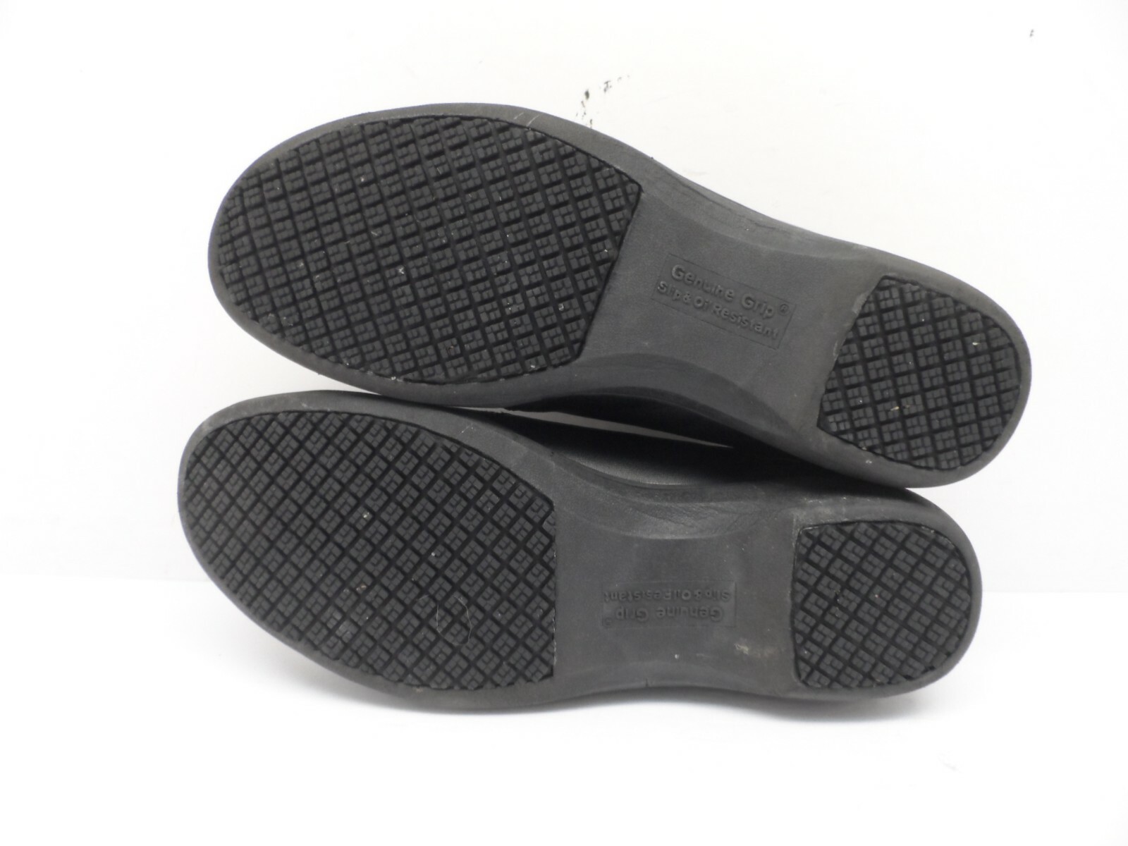 Genuine Grip Footwear Women’s 410 Slip On Slip Resistant Work Shoe Black 7M