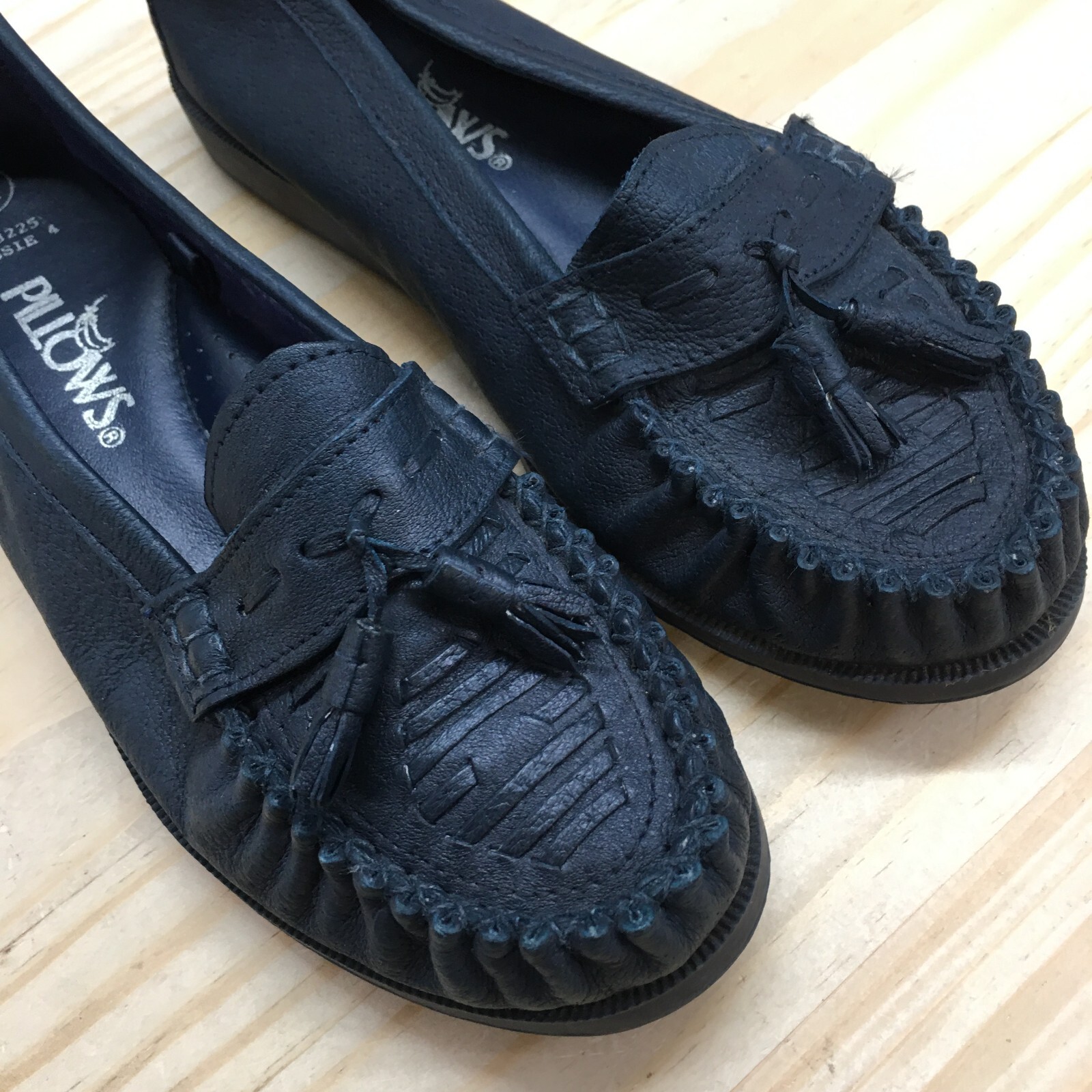 Pillows Shoes Womens 6.5 Loafers Kiltie Black Leather Moc Toe Comfort Low Top