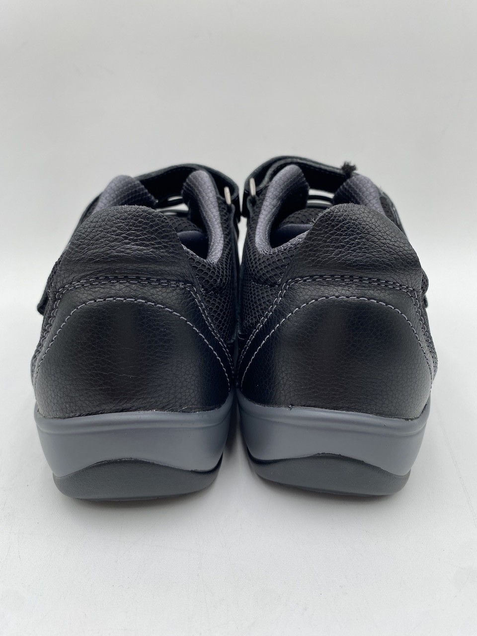 OrthoFeet BREEZE Women’s NEW Slip-on Walking Shoes Black Multiple Sizes