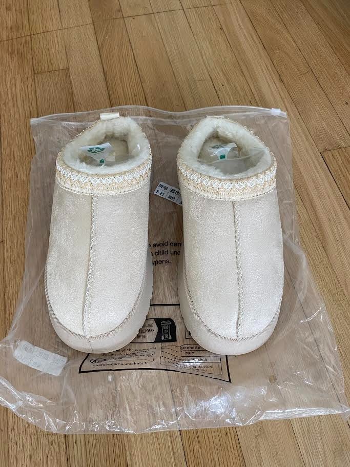 Comfort Shoes Women size 6