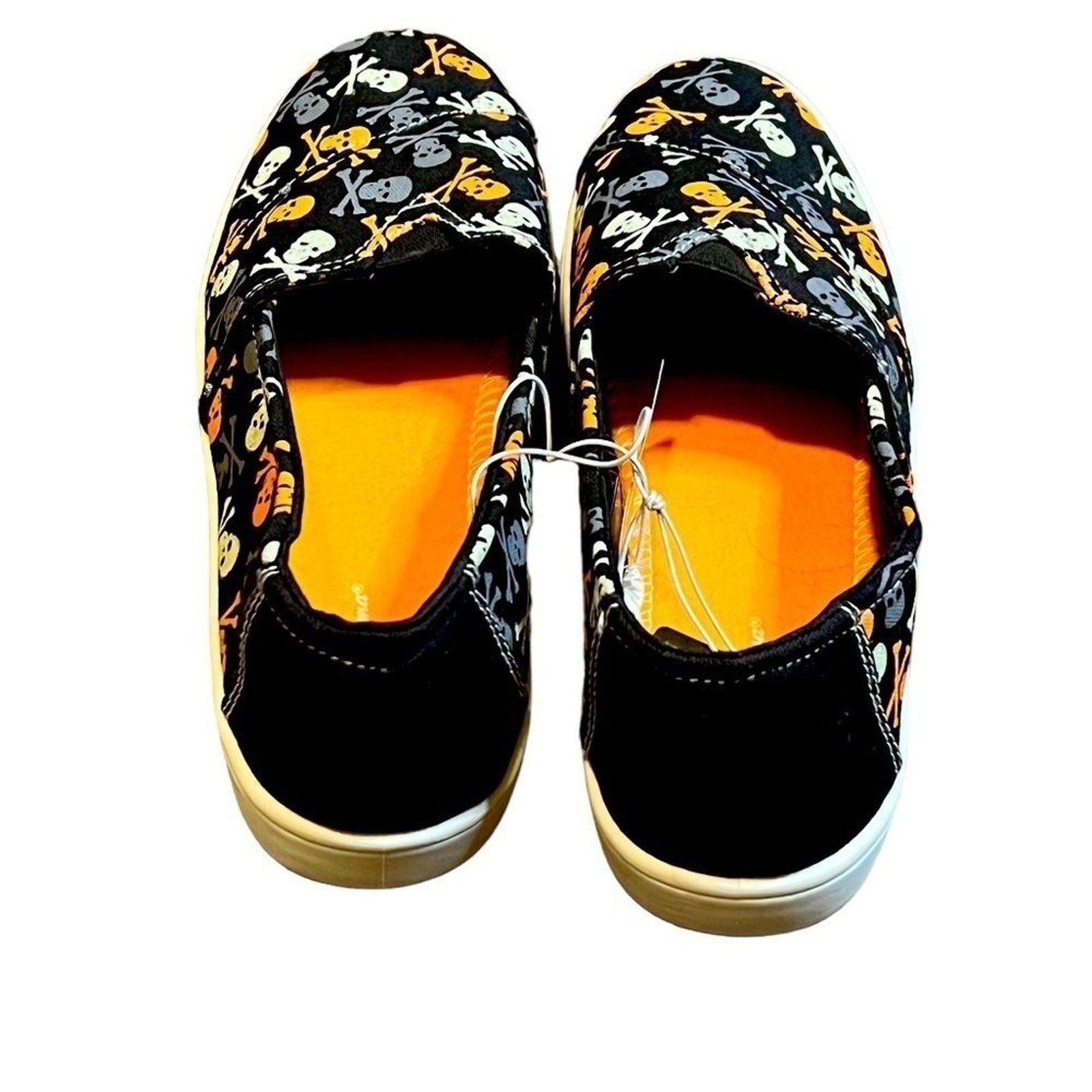 Tommy Bahama Women’s Skull Print Glow in the Dark Sneakers Size 8.5 Halloween