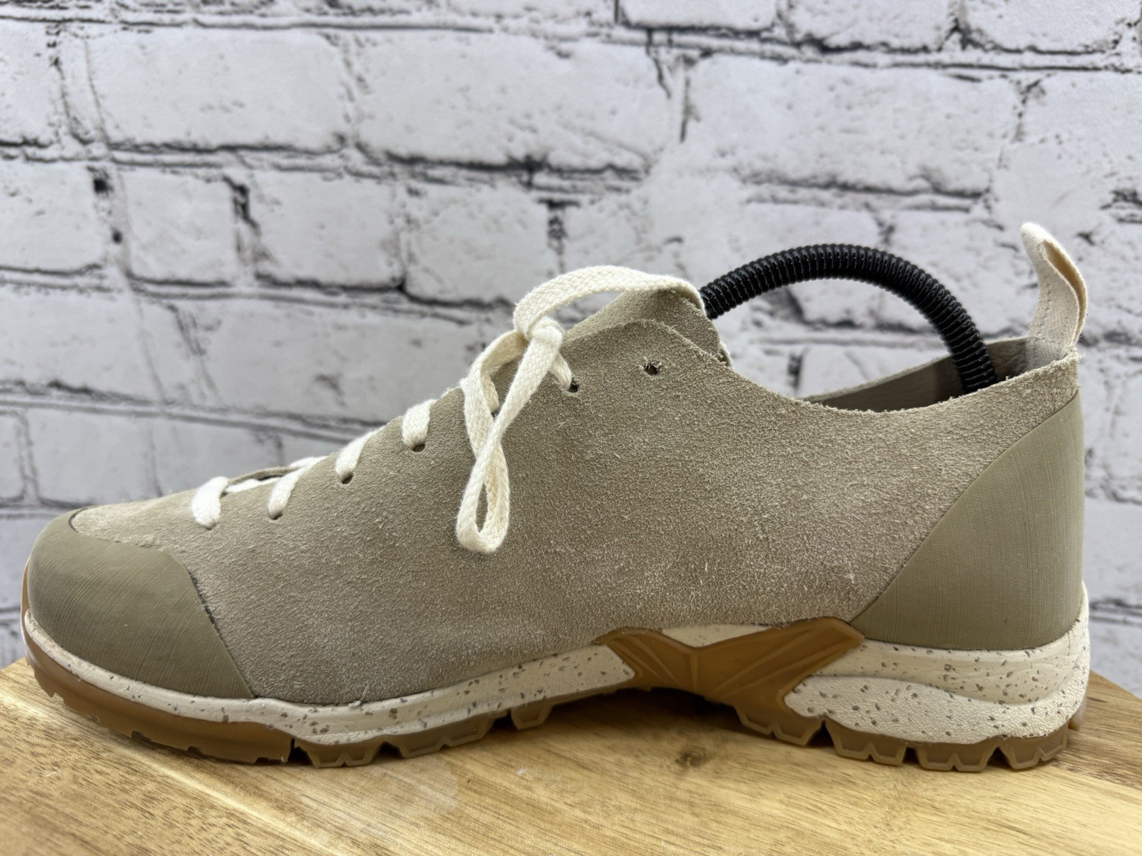 Garmont Tikal Walking Trail Hiking Suede Sneakers Shoes Women’s 10 Beige