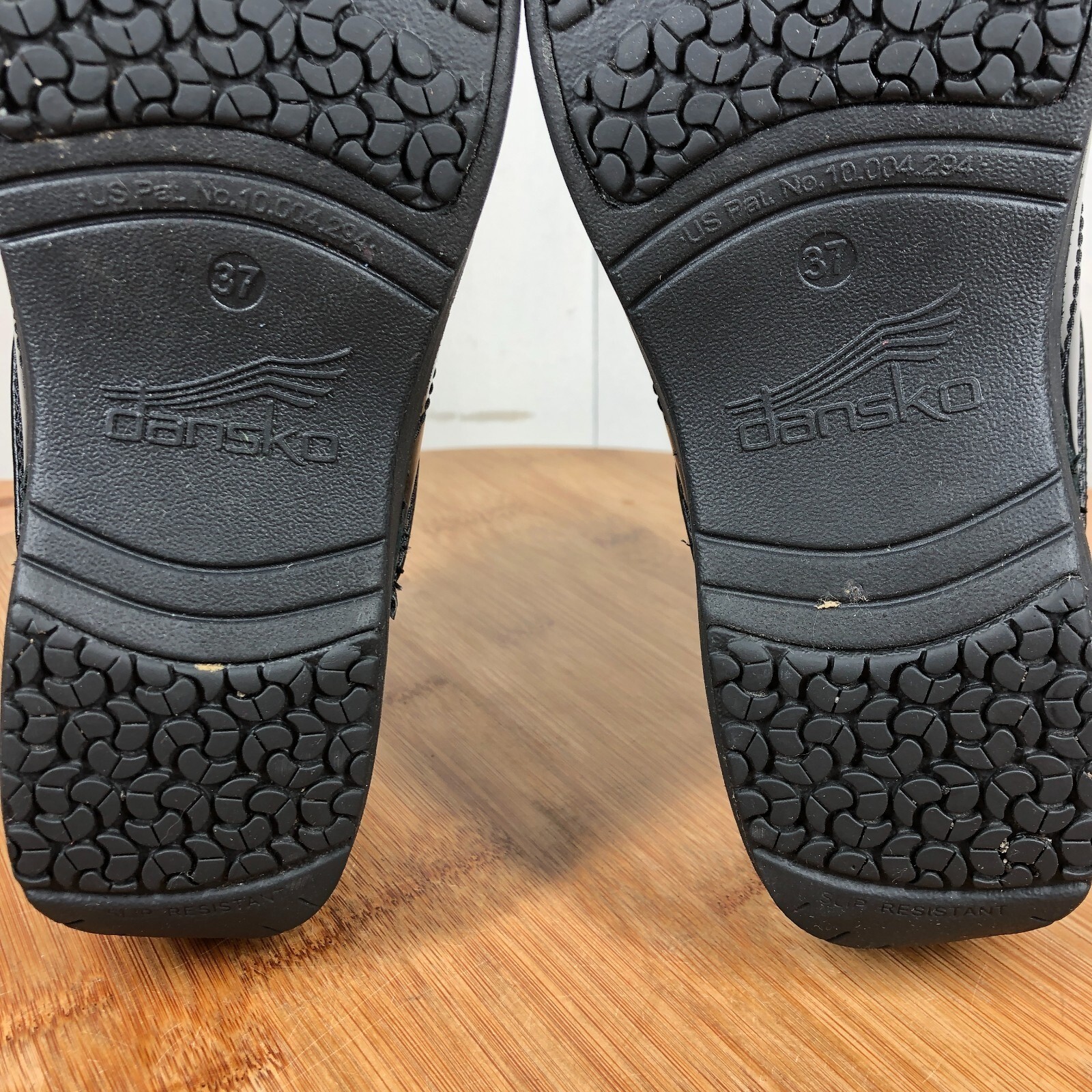 Dansko Womens size 37 shoes black XP 2.0 Slip On Professional Nursing clogs