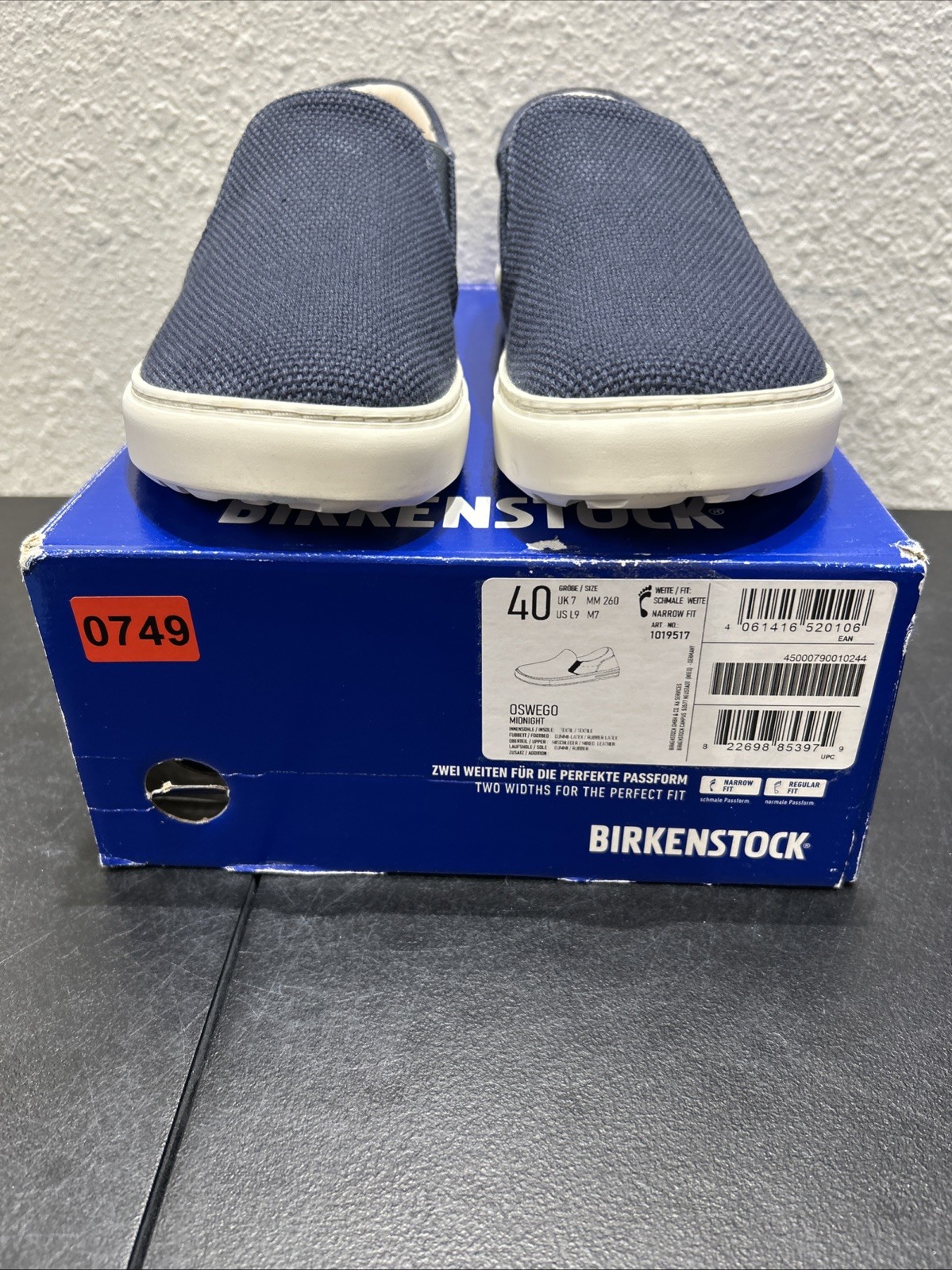 Birkenstock Oswego EU 40 Slip ons Midnight W9 /M7 Narrow Fit Light Wear