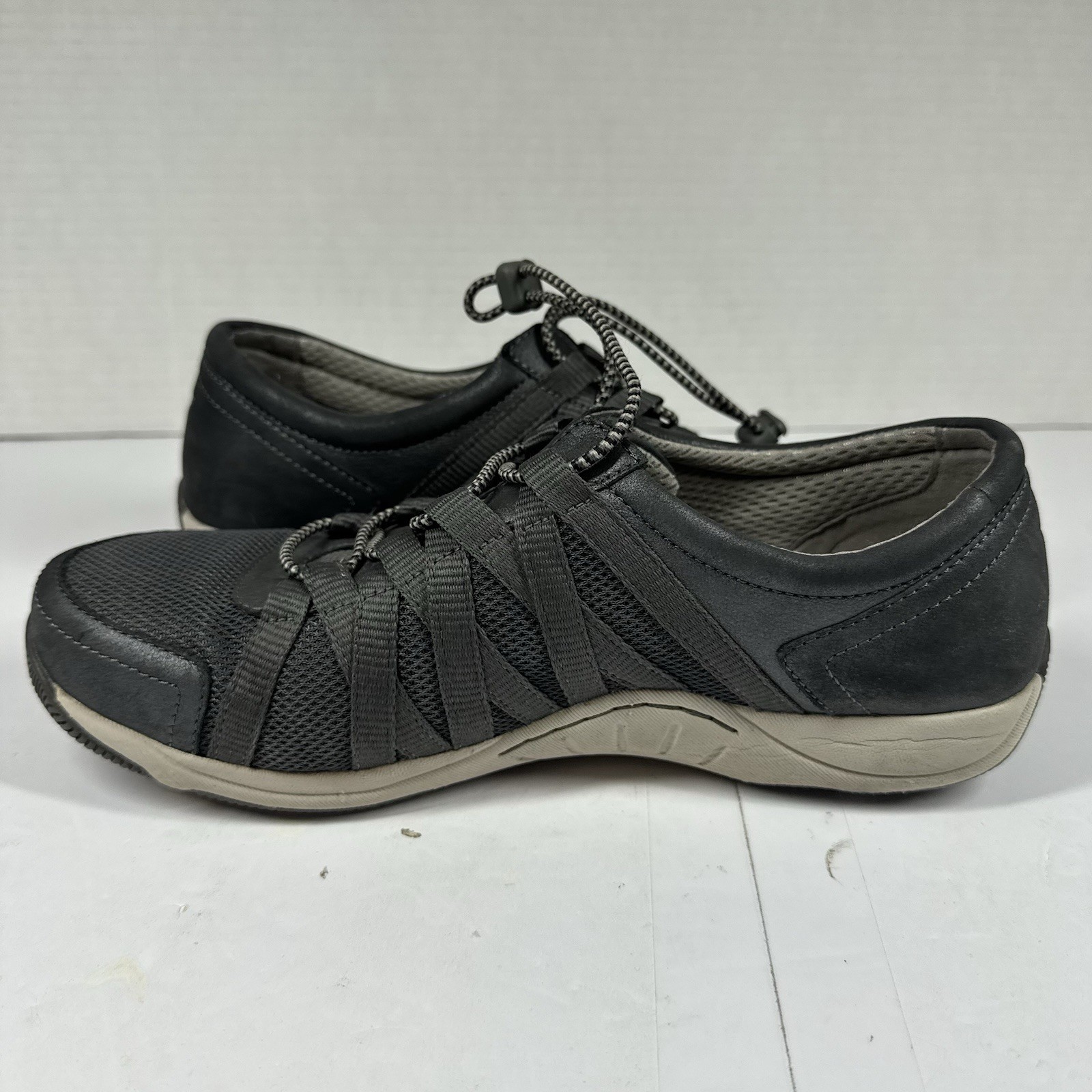 Dansko Shoes Womens 39W Honor Sporty Drawstring Low Top Sneakers Metallic Gray