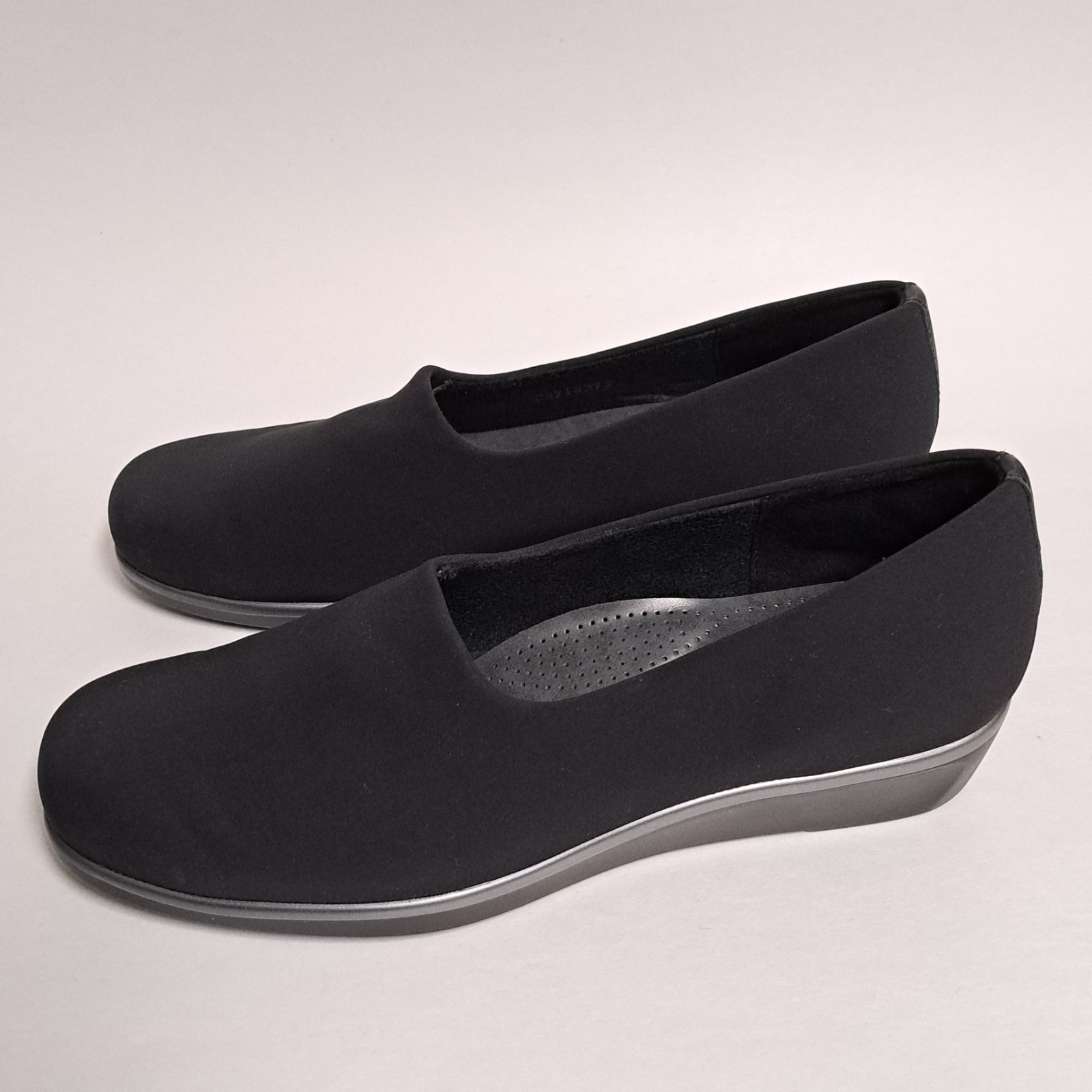 SAS Bliss Women’s sz 10.5 Shoes Black Slip On Tripad Comfort Support Wedge