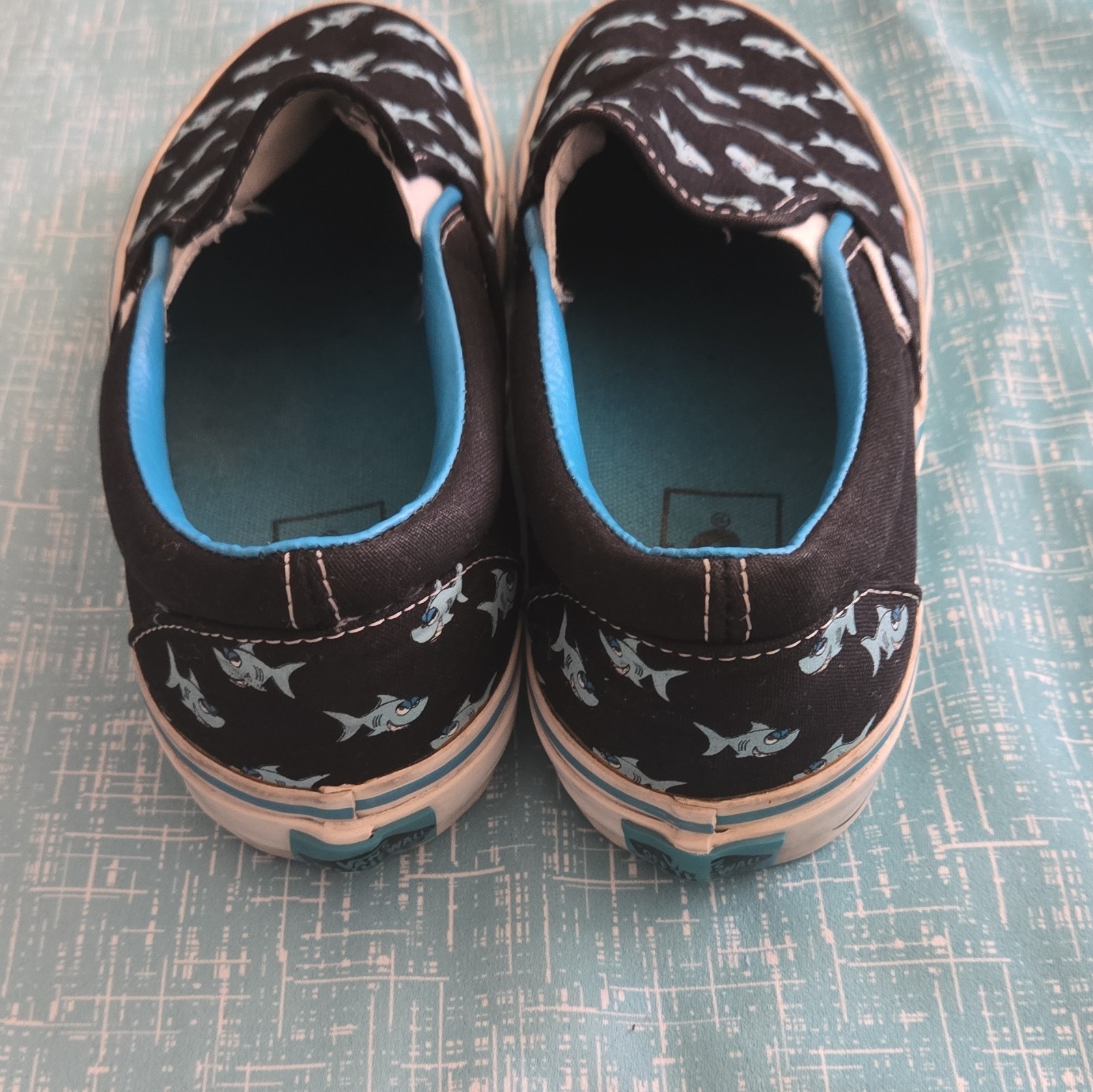 Vintage Vans Classic Slip On Women Size 7.5 Skateboarding Sneakers ‘Pool Sharks’