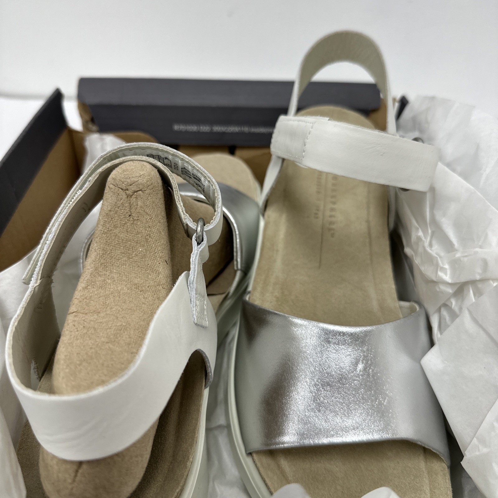 ECCO 272313 – Flowt Wedge Cork Sandals – Silver / White 60989 – Size 9-9.5